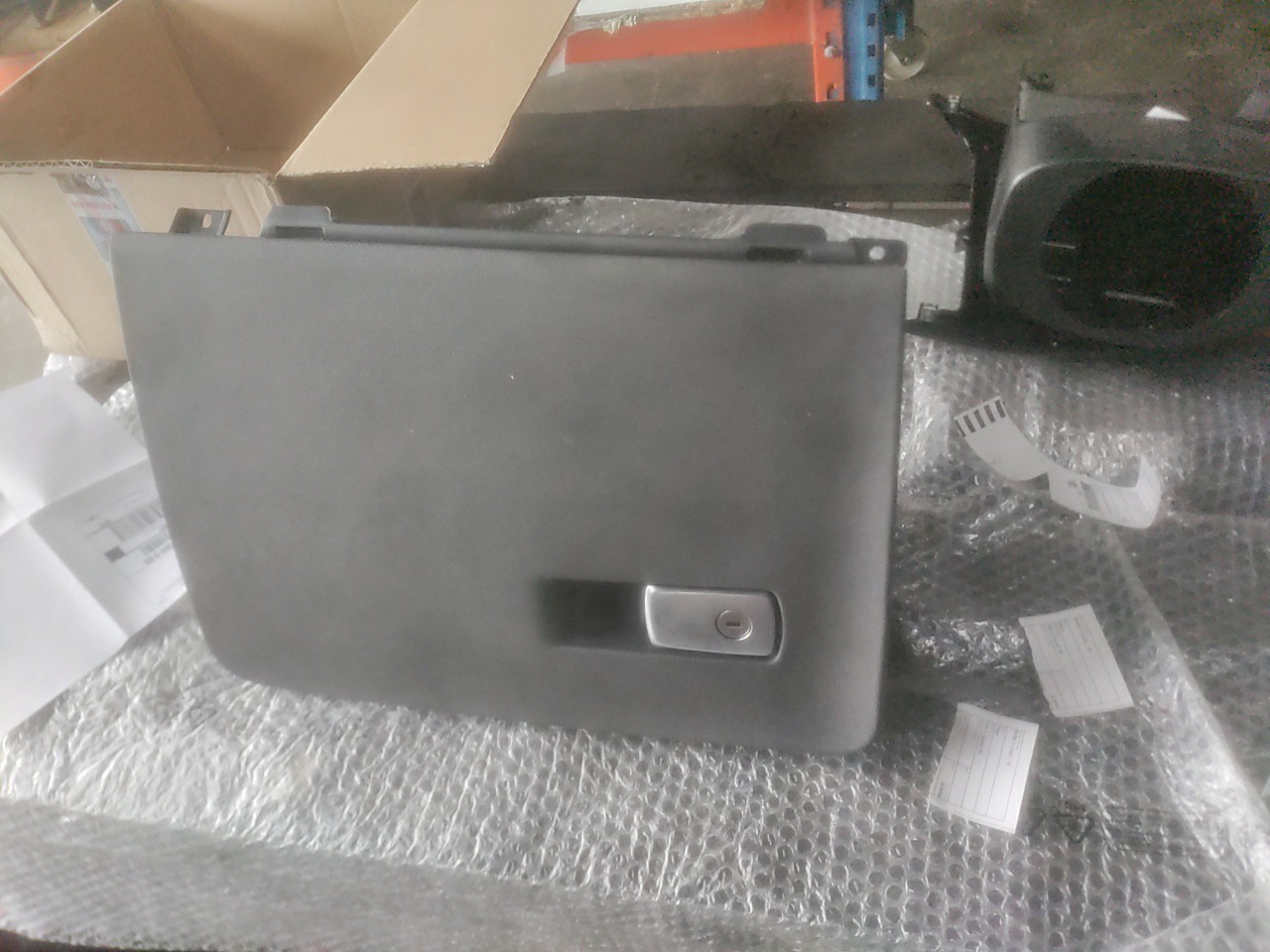 Porta Luvas BMW X3 (G01, F97) | 17 - 