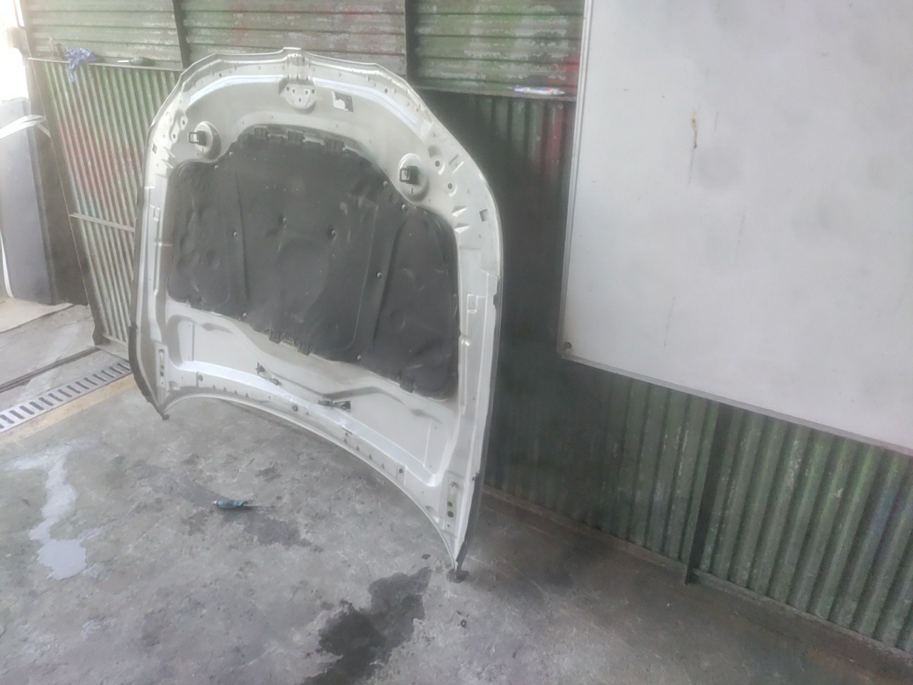 Capo BMW 5 (E60) | 01 - 10 Imagem-5 Capo BMW 5 (E60) | 01 - 10 Imagem-5