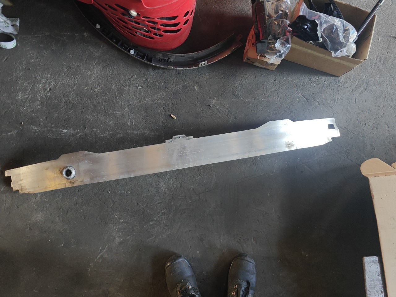 Reforço do Parachoques da Frente / Frontal BMW 1 (F20) | 11 - 19