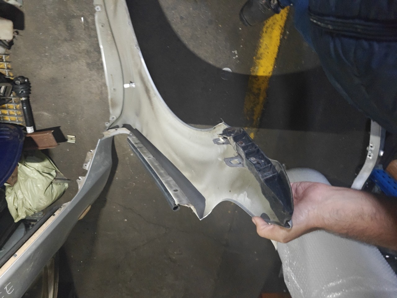 Right Fender BMW 5 (E60) | 01 - 10 Imagem-3 Right Fender BMW 5 (E60) | 01 - 10 Imagem-3