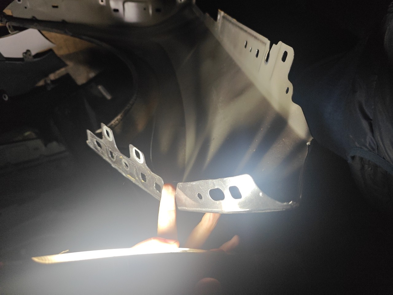 Left Fender BMW iX i20 Imagem-9 Left Fender BMW iX i20 Imagem-9