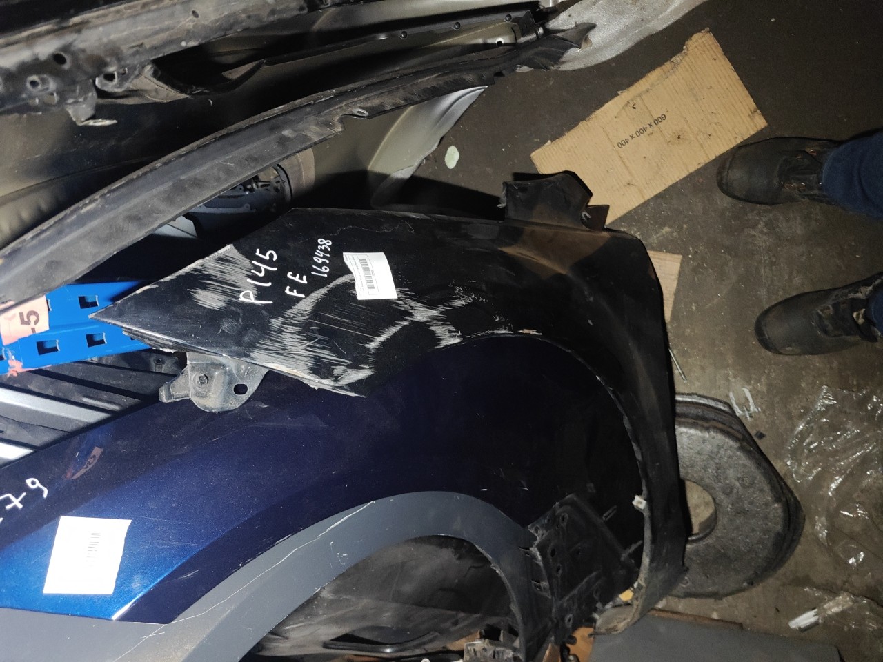 Guarda Lamas Frente Esquerdo FORD FOCUS II Turnier (DA_, FFS, DS) | 04 - 12 Imagem-5 Guarda Lamas Frente Esquerdo FORD FOCUS II Turnier (DA_, FFS, DS) | 04 - 12 Imagem-5