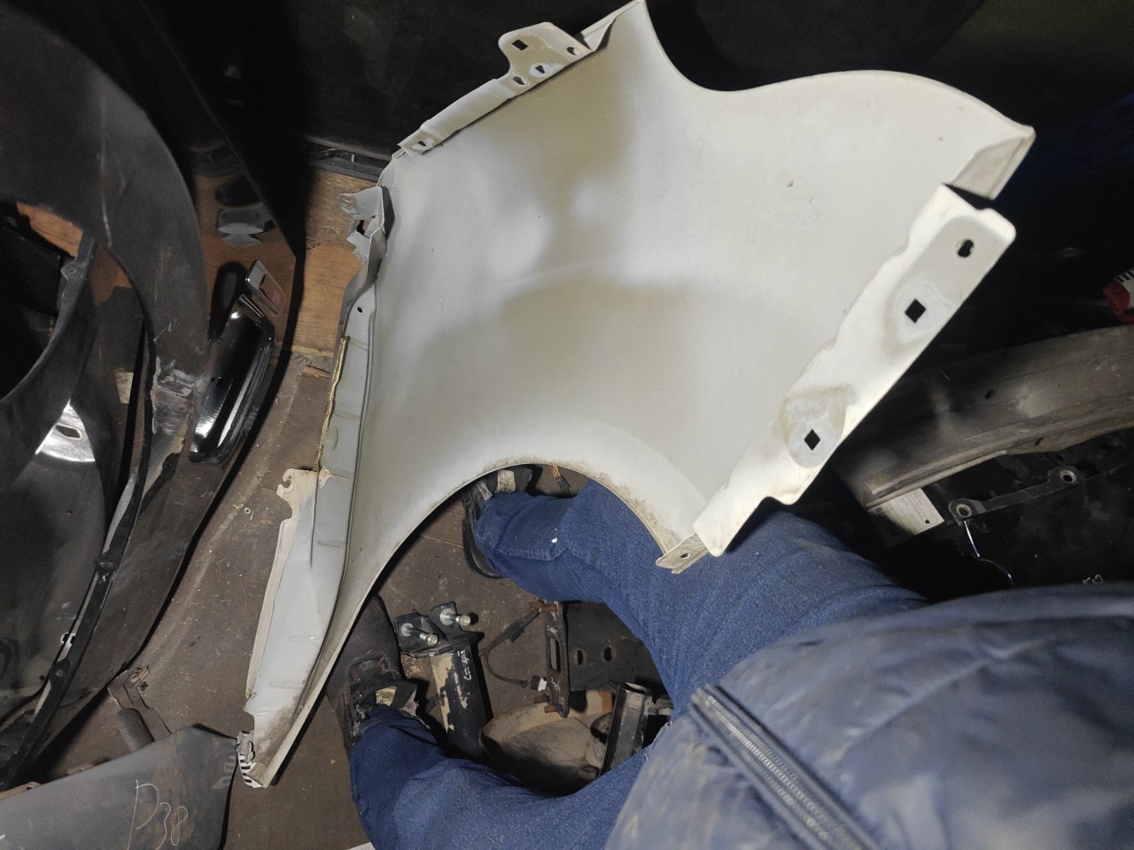 Guarda Lamas Frente Esquerdo FIAT DOBLO Caixa/Combi (263_) | 10 -  Imagem-4 Guarda Lamas Frente Esquerdo FIAT DOBLO Caixa/Combi (263_) | 10 -  Imagem-4