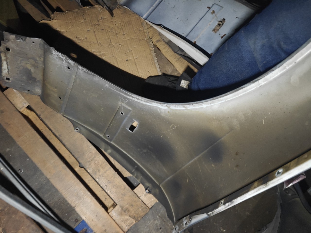 Guarda Lamas Frente Direito BMW 3 (E36) | 90 - 98 Imagem-4 Guarda Lamas Frente Direito BMW 3 (E36) | 90 - 98 Imagem-4