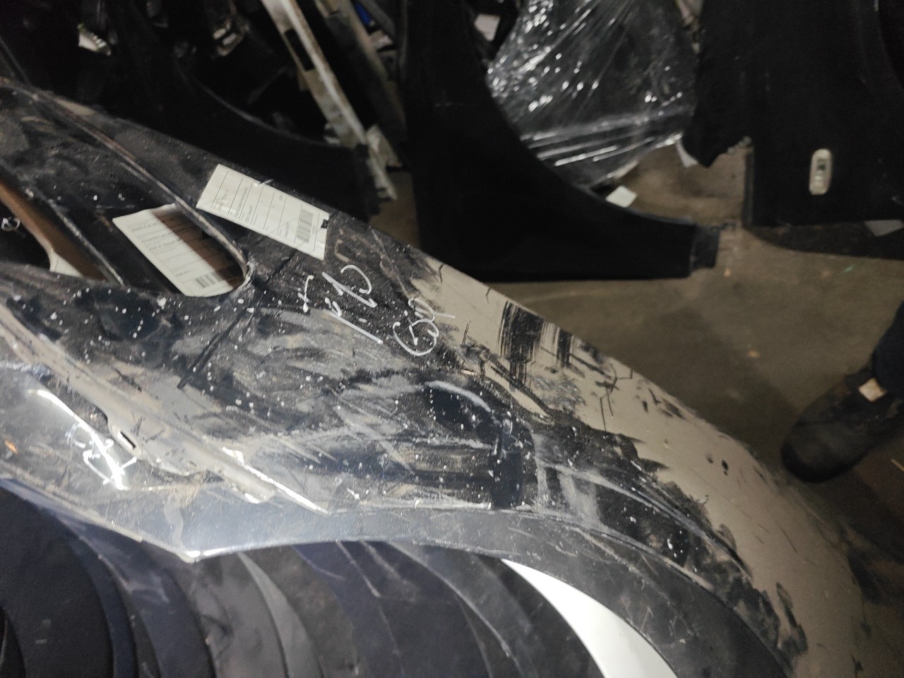 Guarda Lamas Frente Esquerdo BMW 5 (F10) | 09 - 16 Imagem-10 Guarda Lamas Frente Esquerdo BMW 5 (F10) | 09 - 16 Imagem-10