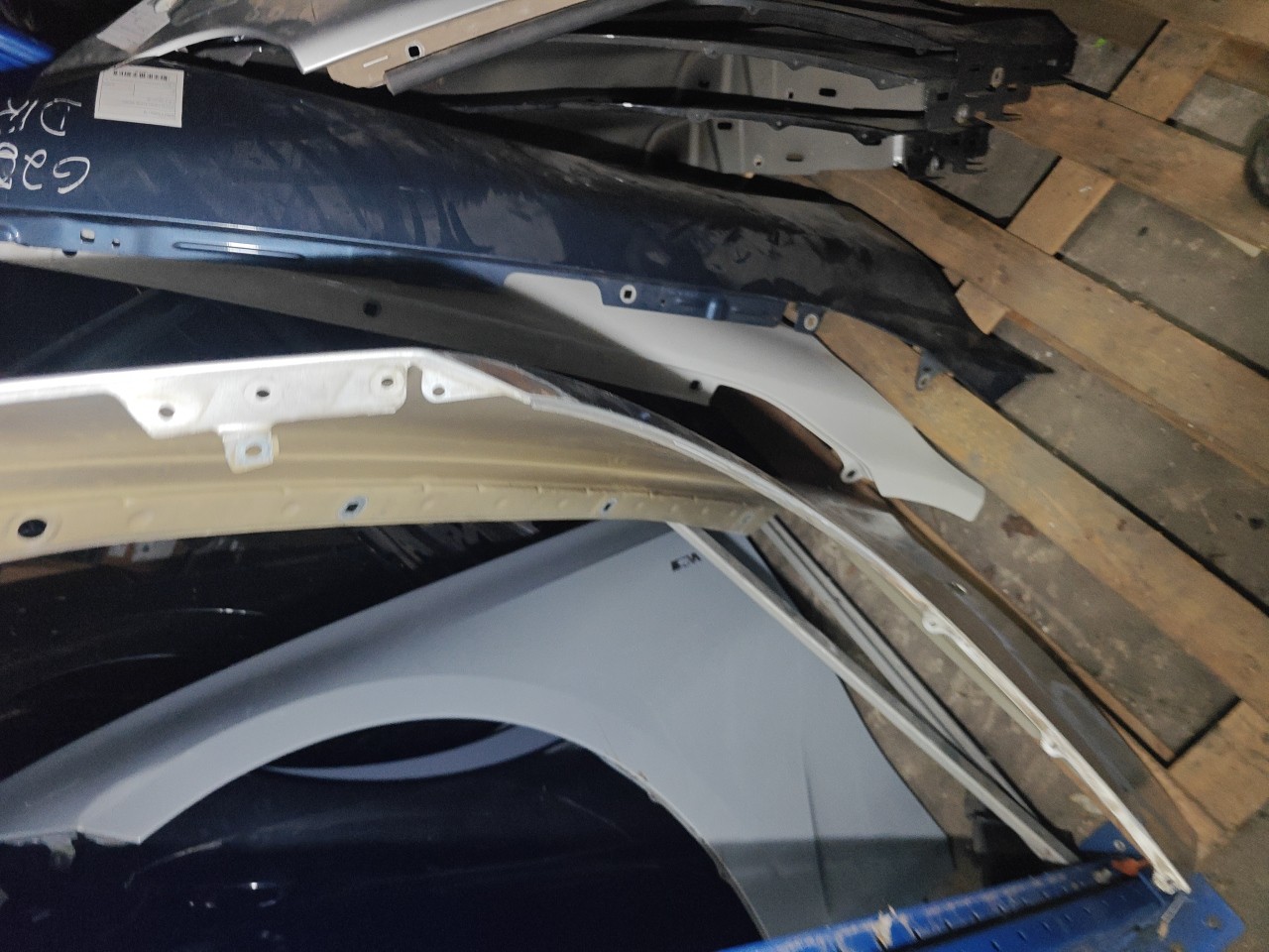 Guarda Lamas Frente Esquerdo BMW 3 (E90) | 04 - 12 Imagem-8