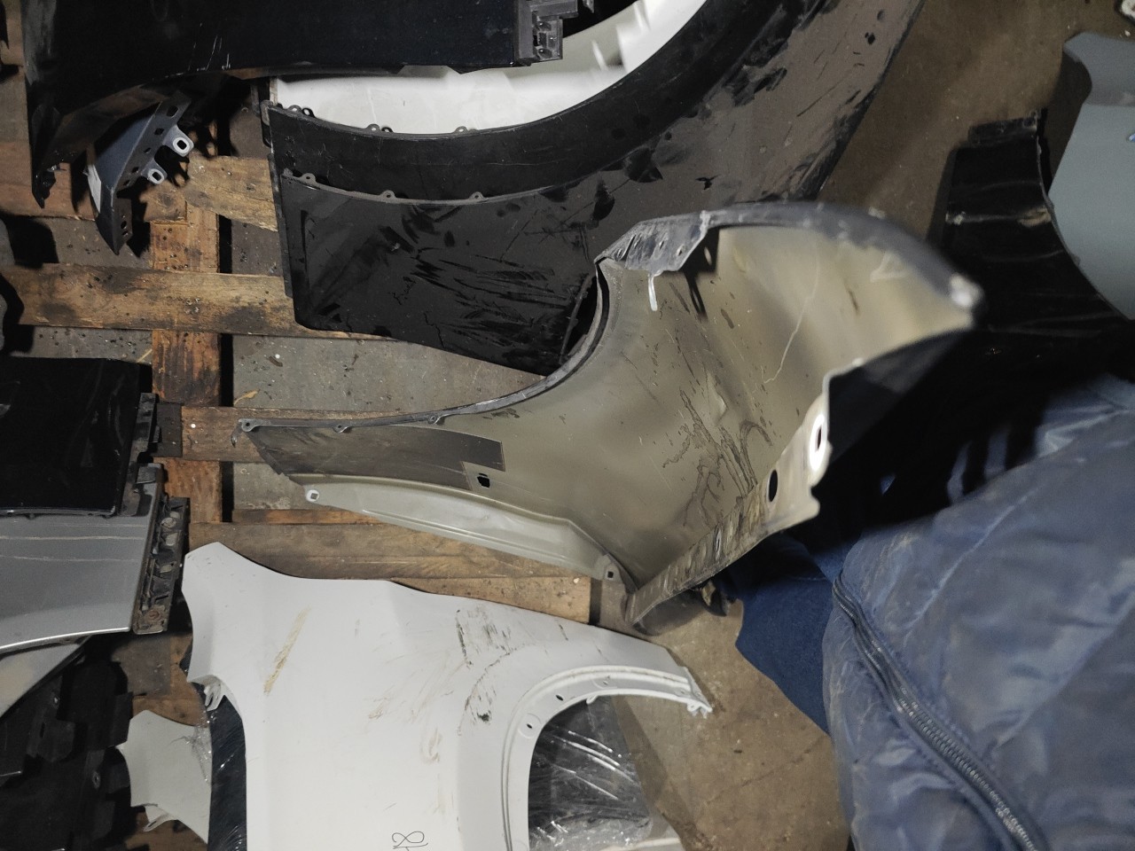 Guarda Lamas Frente Direito BMW 3 Touring (E91) | 04 - 12 Imagem-8 Guarda Lamas Frente Direito BMW 3 Touring (E91) | 04 - 12 Imagem-8