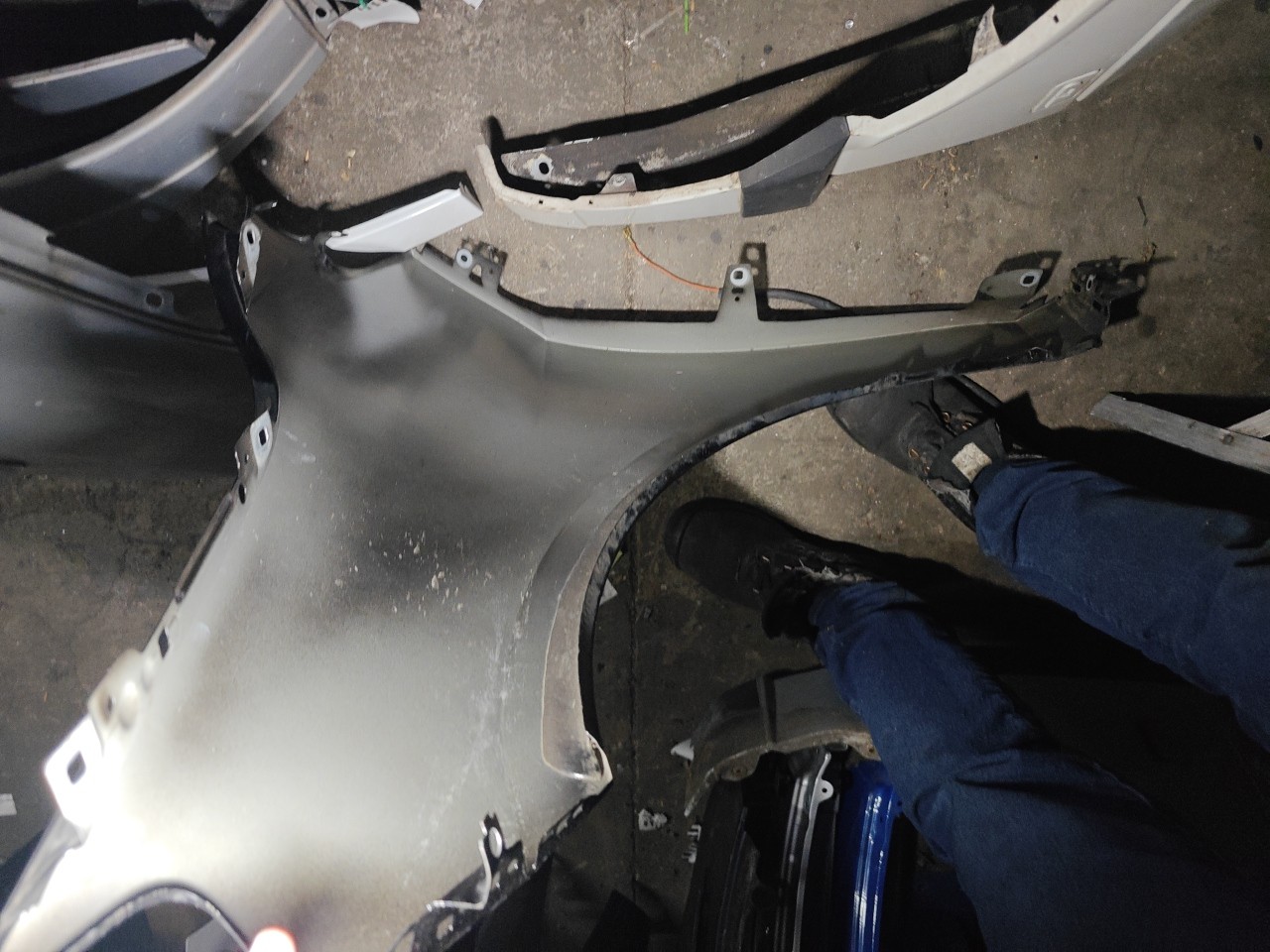 Guarda Lamas Frente Direito BMW 2 U06 active tourer Imagem-16 Guarda Lamas Frente Direito BMW 2 U06 active tourer Imagem-16