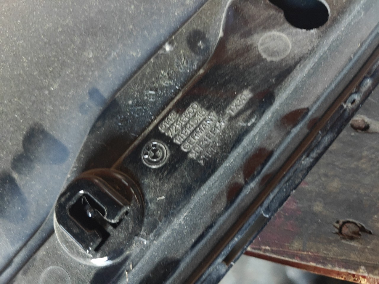 Placa da Porta Tras Direita BMW i3 (I01) | 13 -  Imagem-6