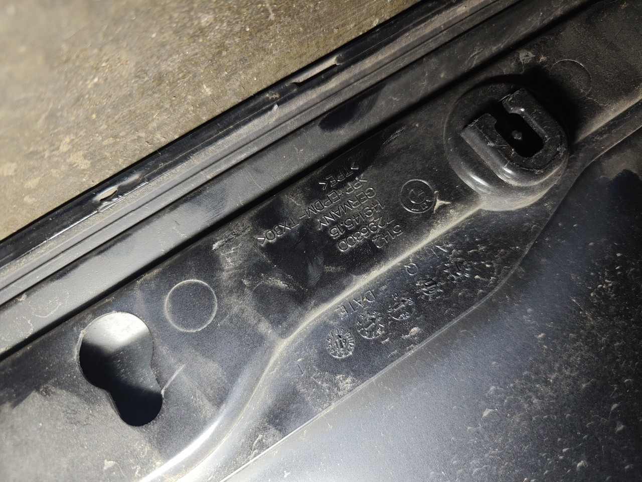 Placa da Porta Tras Direita BMW i3 (I01) | 13 -  Imagem-8 Placa da Porta Tras Direita BMW i3 (I01) | 13 -  Imagem-8