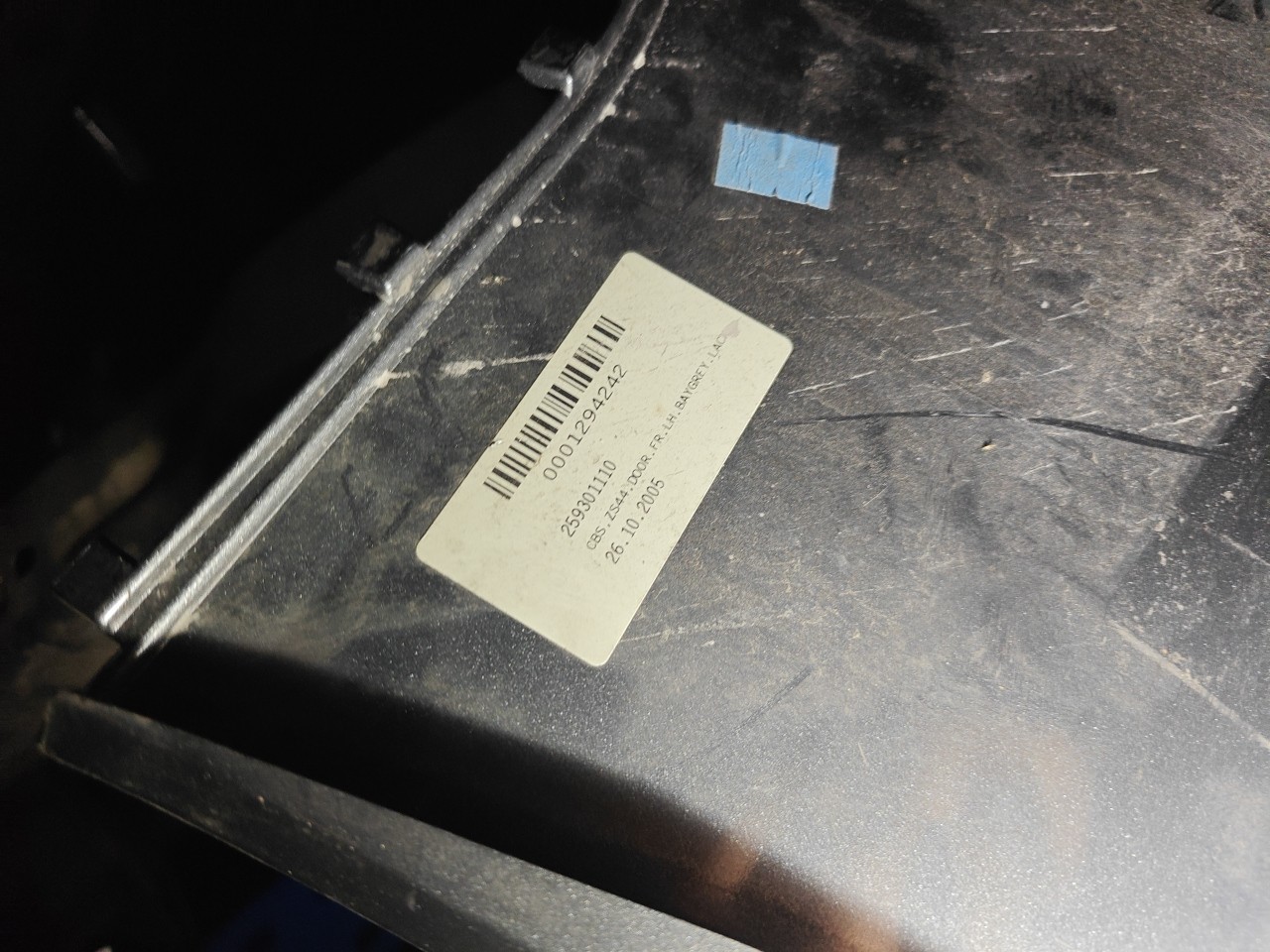 Placa da Porta Frente Esquerda SMART FORFOUR (454) | 04 - 06 Imagem-6 Placa da Porta Frente Esquerda SMART FORFOUR (454) | 04 - 06 Imagem-6