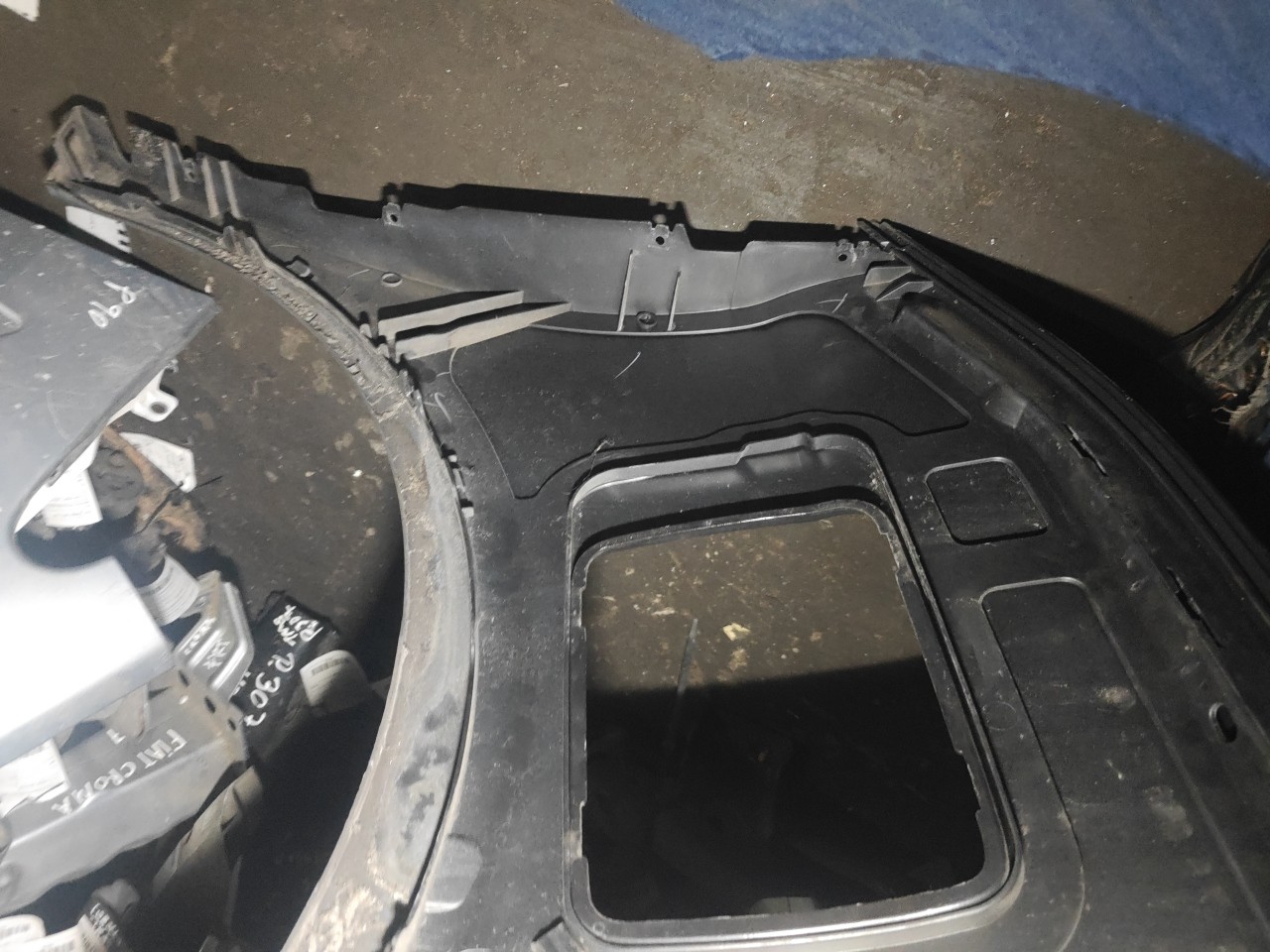 Guarda Lamas Tras Direito BMW i3 (I01) | 13 -  Imagem-10 Guarda Lamas Tras Direito BMW i3 (I01) | 13 -  Imagem-10