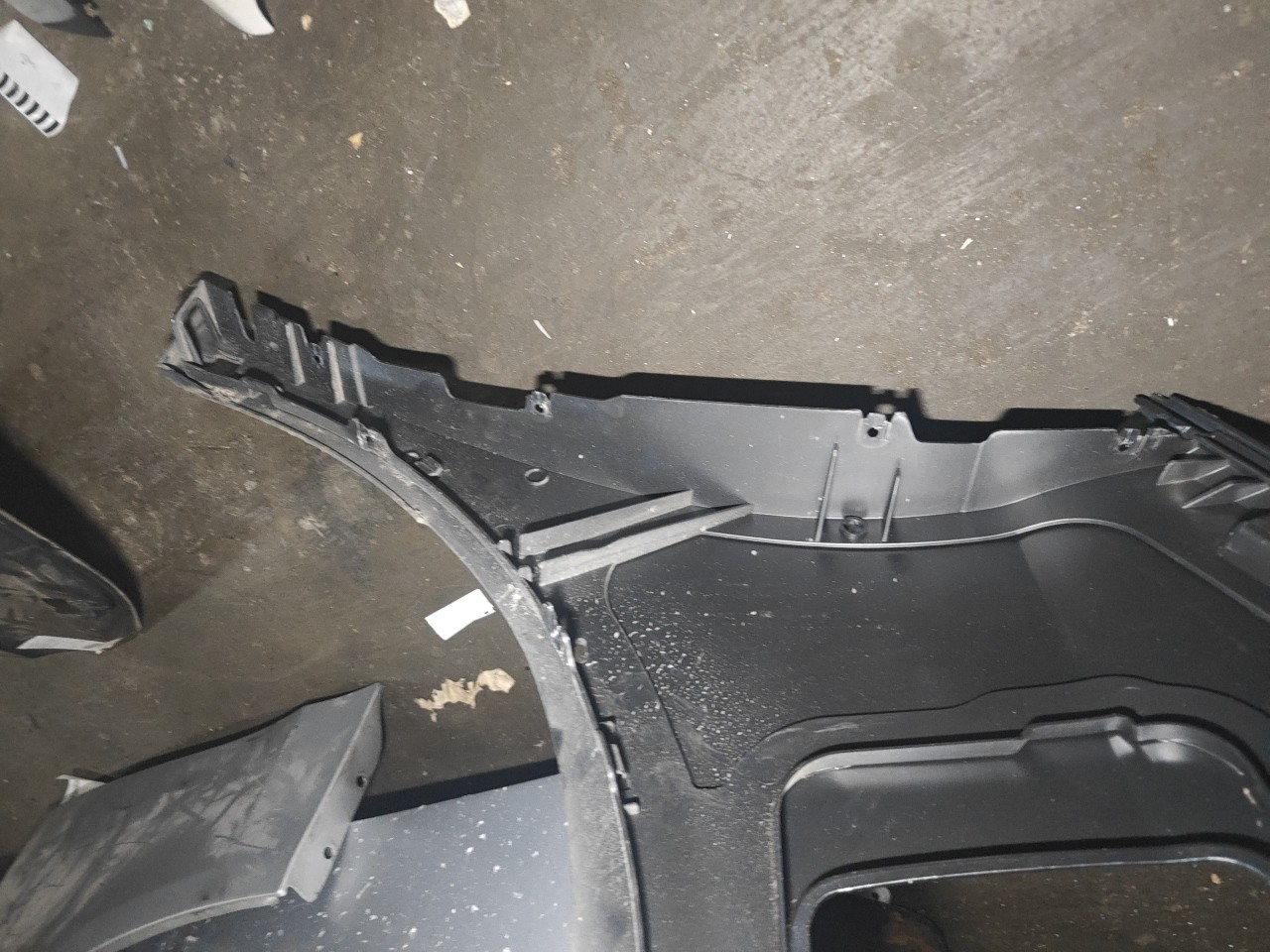 Guarda Lamas Tras Direito BMW i3 (I01) | 13 -  Imagem-7 Guarda Lamas Tras Direito BMW i3 (I01) | 13 -  Imagem-7