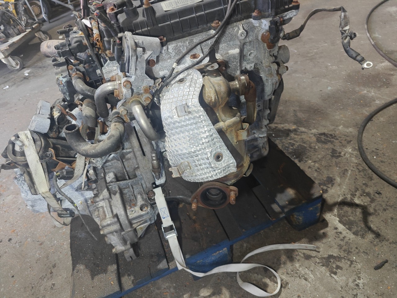 Motor com acessorios HYUNDAI i10 (AC3, AI3) | 19 -  Imagem-2 Motor com acessorios HYUNDAI i10 (AC3, AI3) | 19 -  Imagem-2