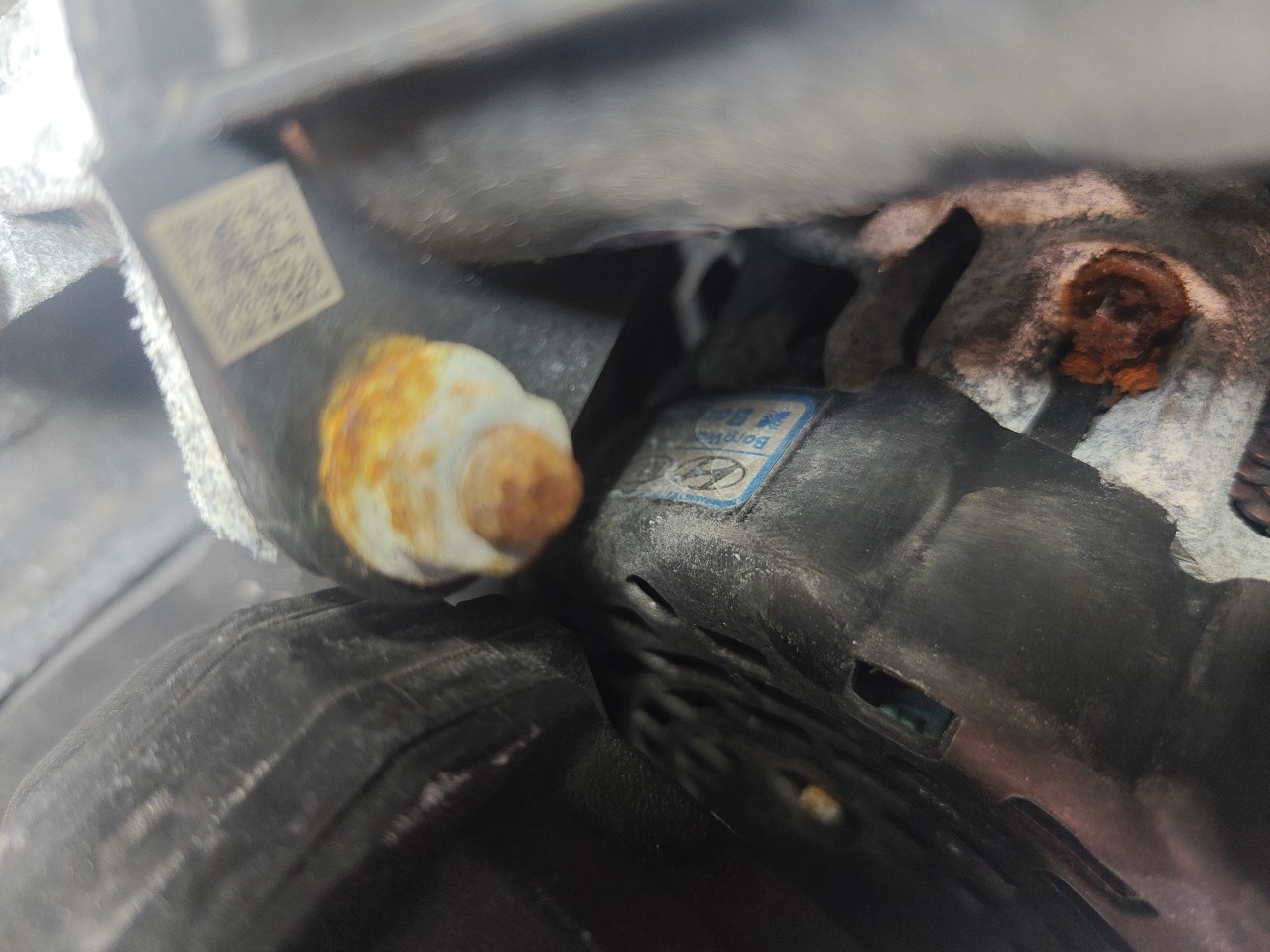 Motor com acessorios HYUNDAI i10 (AC3, AI3) | 19 -  Imagem-12 Motor com acessorios HYUNDAI i10 (AC3, AI3) | 19 -  Imagem-12