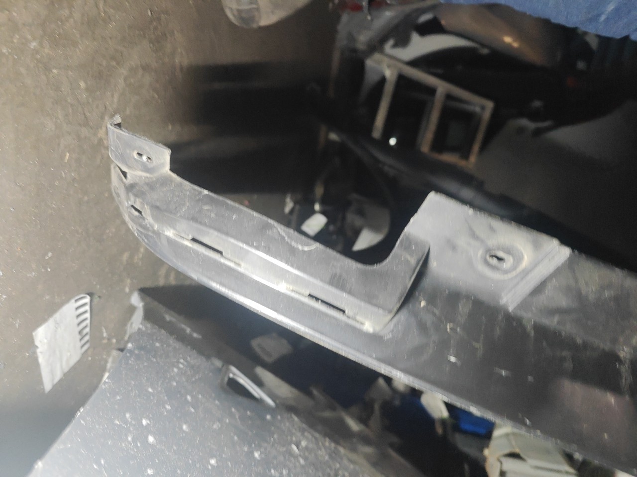 Guarda Lamas Tras Direito BMW i3 (I01) | 13 -  Imagem-17 Guarda Lamas Tras Direito BMW i3 (I01) | 13 -  Imagem-17