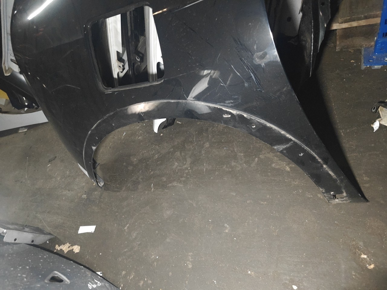 Guarda Lamas Tras Direito BMW i3 (I01) | 13 -  Imagem-3 Guarda Lamas Tras Direito BMW i3 (I01) | 13 -  Imagem-3