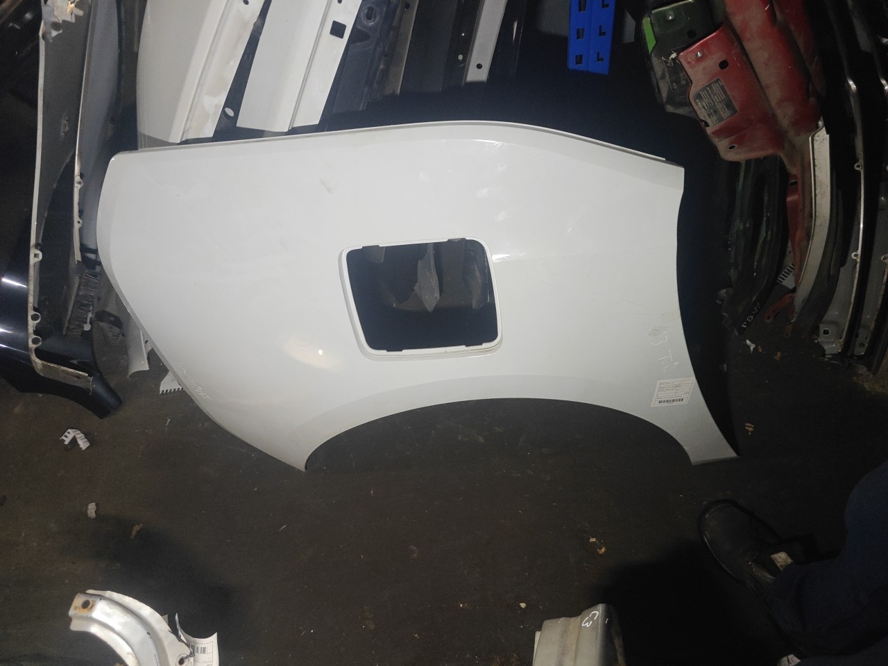 Guarda Lamas Tras Direito BMW i3 (I01) | 13 -  Imagem-5 Guarda Lamas Tras Direito BMW i3 (I01) | 13 -  Imagem-5