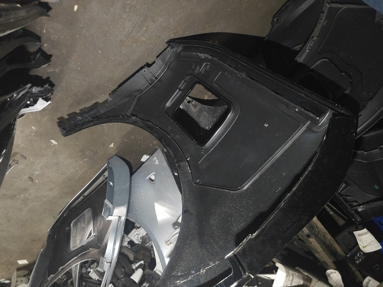Guarda Lamas Tras Direito BMW i3 (I01) | 13 -  Imagem-7 Guarda Lamas Tras Direito BMW i3 (I01) | 13 -  Imagem-7
