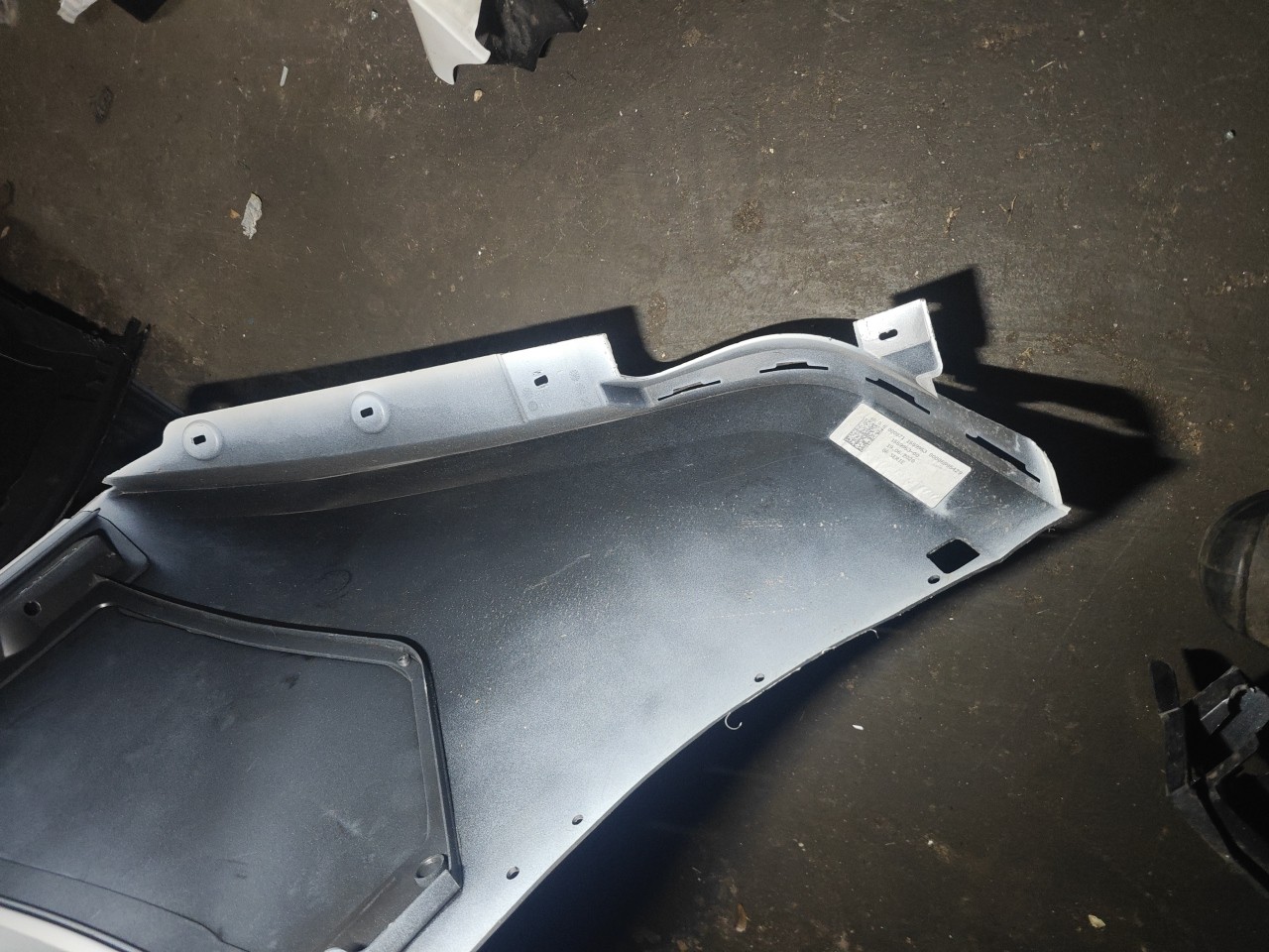 Guarda Lamas Tras Direito BMW i3 (I01) | 13 -  Imagem-5 Guarda Lamas Tras Direito BMW i3 (I01) | 13 -  Imagem-5
