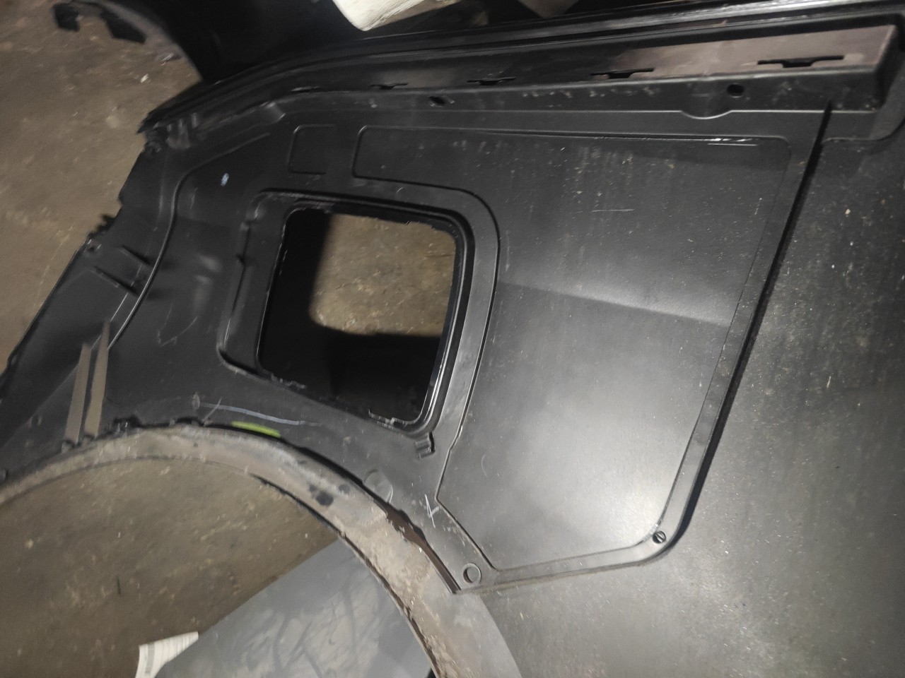 Guarda Lamas Tras Direito BMW i3 (I01) | 13 -  Imagem-18 Guarda Lamas Tras Direito BMW i3 (I01) | 13 -  Imagem-18