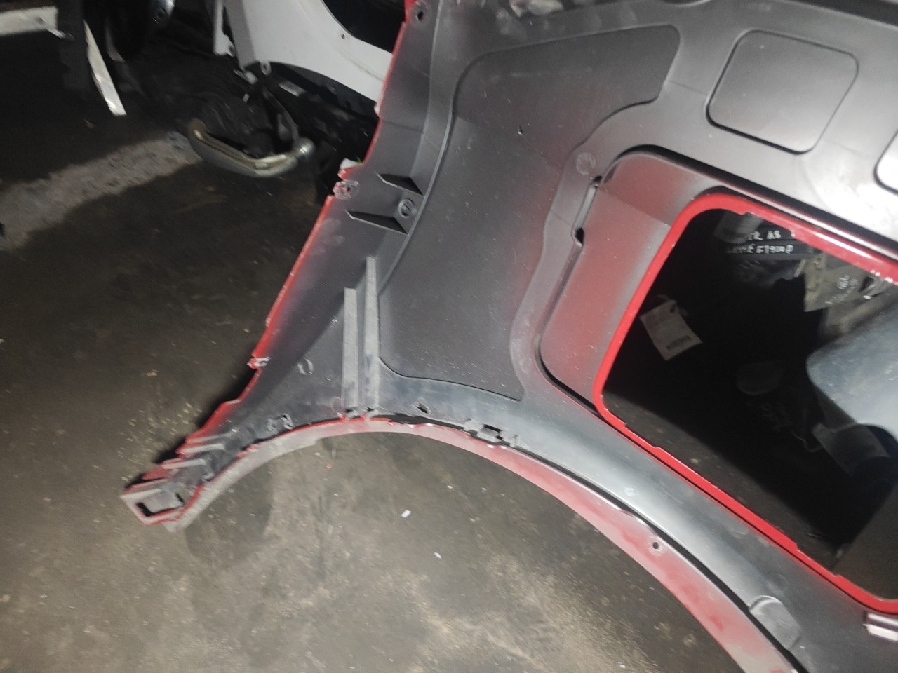 Guarda Lamas Tras Direito BMW i3 (I01) | 13 -  Imagem-13 Guarda Lamas Tras Direito BMW i3 (I01) | 13 -  Imagem-13