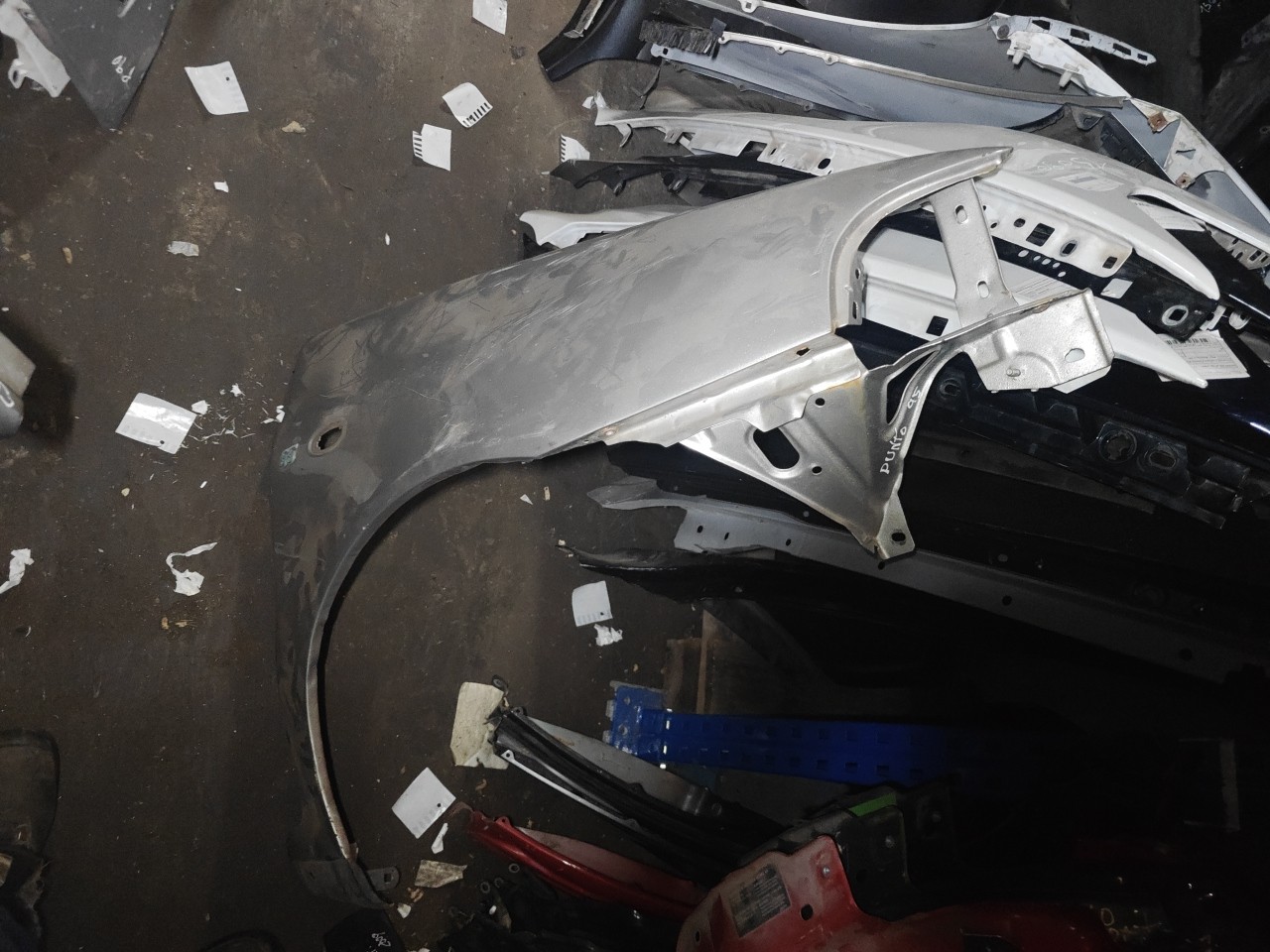 Right Fender FIAT PUNTO (176_) | 93 - 99