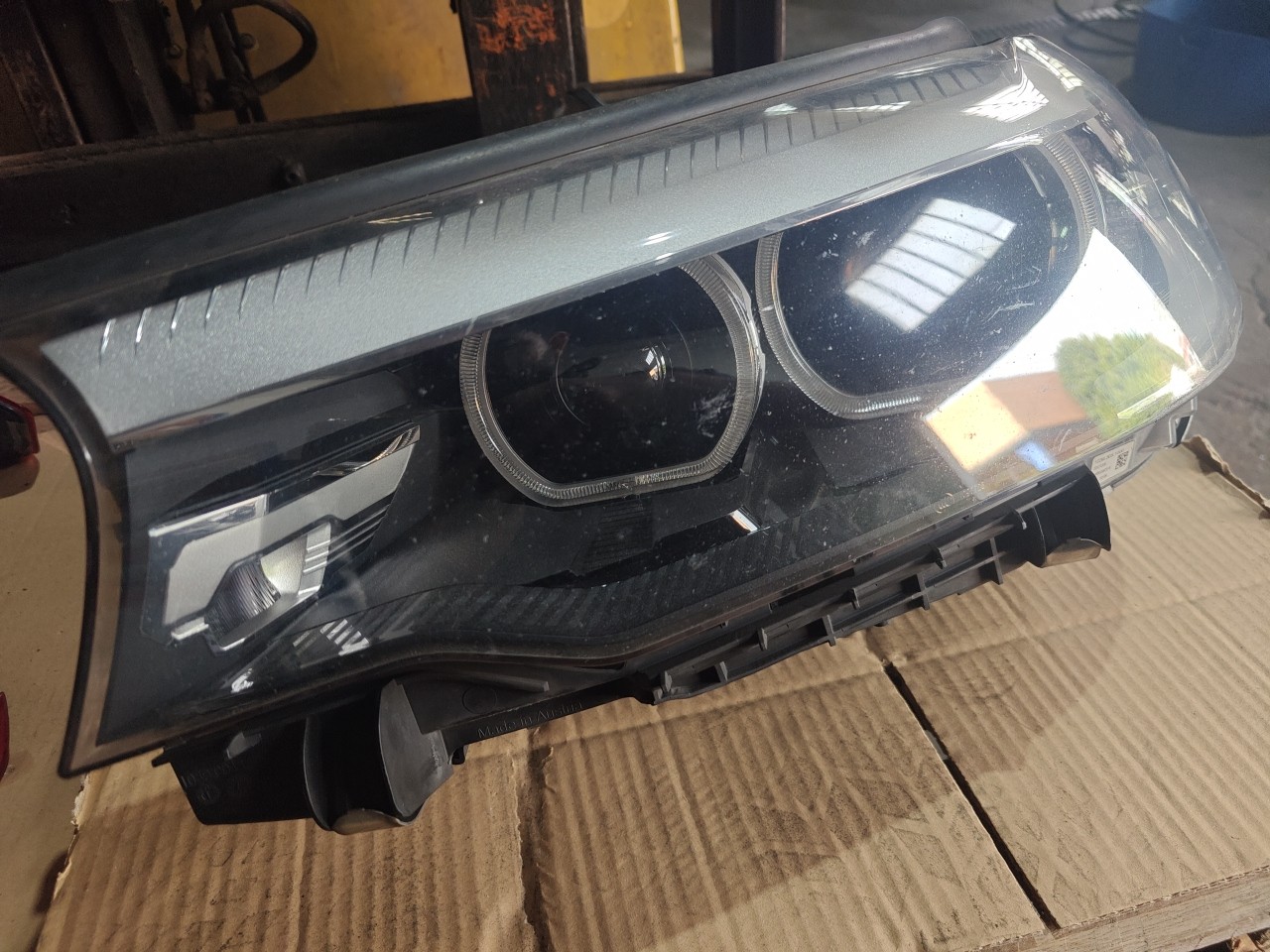Farol Frente Esquerdo / Otica Esquerda BMW 5 (G30, F90) | 16 -  Imagem-4 Farol Frente Esquerdo / Otica Esquerda BMW 5 (G30, F90) | 16 -  Imagem-4