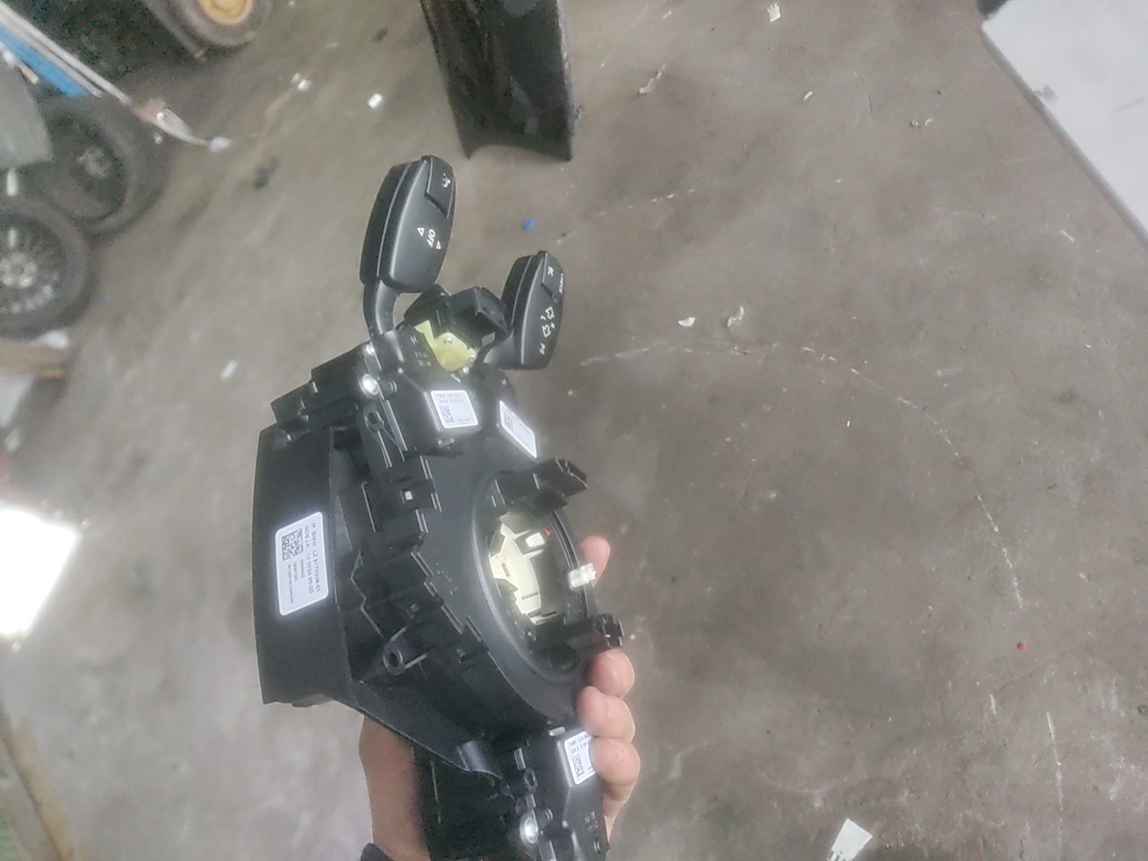 Fita de Airbag com Comutador luzes e limpa vidros BMW 5 (E60) | 01 - 10 Imagem-7