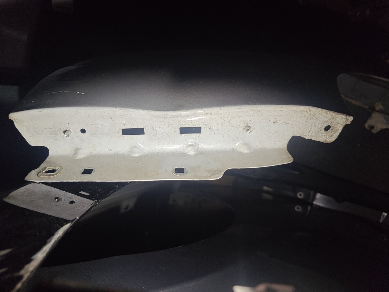 Guarda Lamas Frente Esquerdo FIAT DOBLO Caixa/Combi (263_) | 10 -  Imagem-6 Guarda Lamas Frente Esquerdo FIAT DOBLO Caixa/Combi (263_) | 10 -  Imagem-6