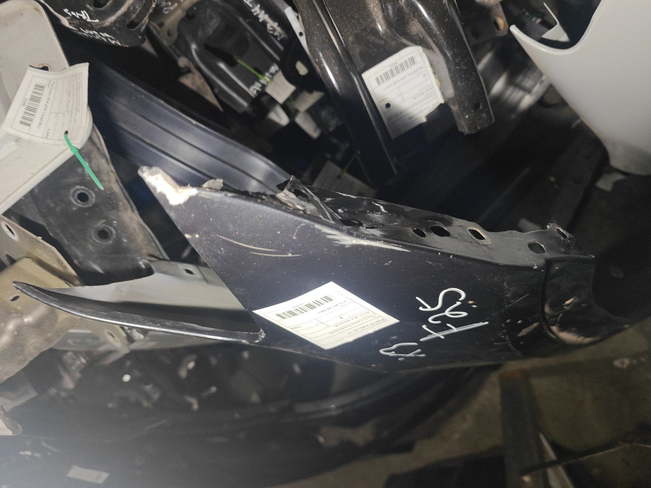Guarda Lamas Frente Direito BMW X3 (F25) | 10 - 17 Imagem-9 Guarda Lamas Frente Direito BMW X3 (F25) | 10 - 17 Imagem-9