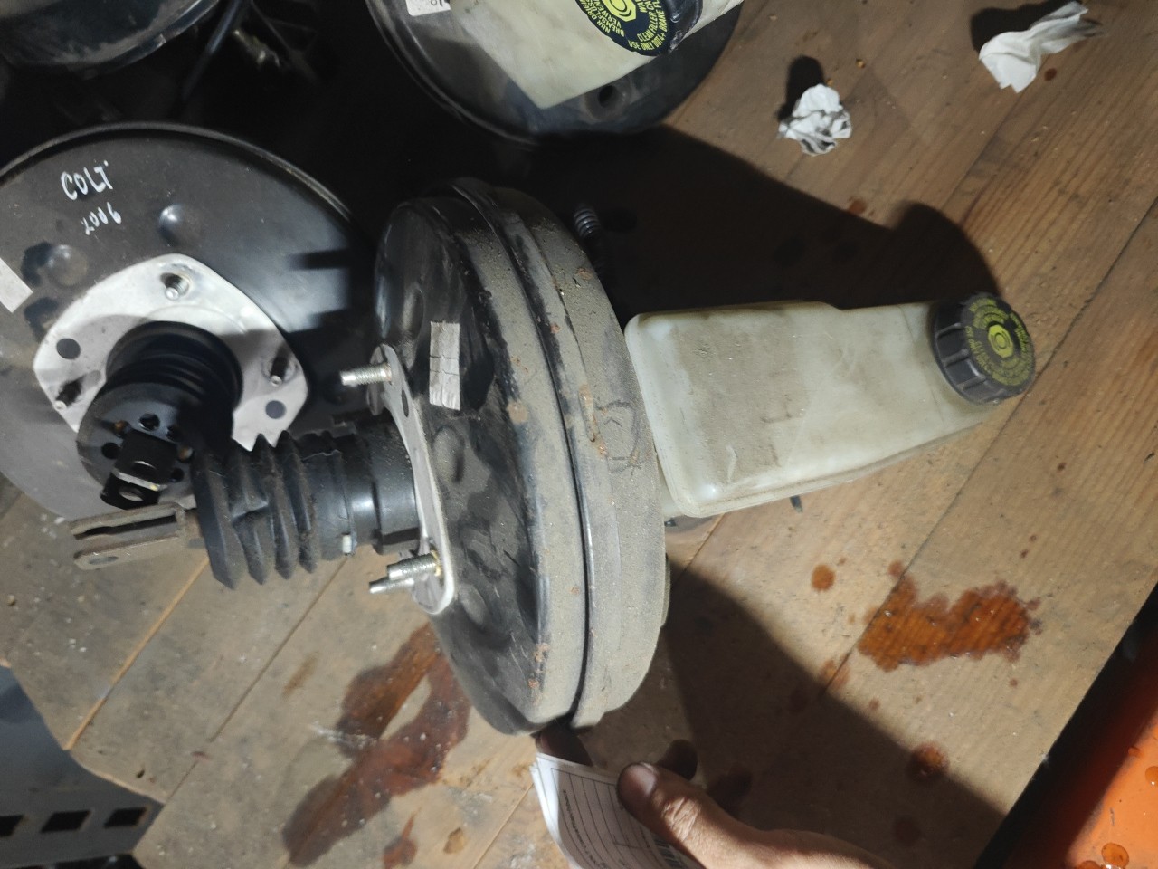 Servofreio MITSUBISHI COLT Caixa/Hatchback (Z3_V) | 04 - 12 Imagem-2 Servofreio MITSUBISHI COLT Caixa/Hatchback (Z3_V) | 04 - 12 Imagem-2