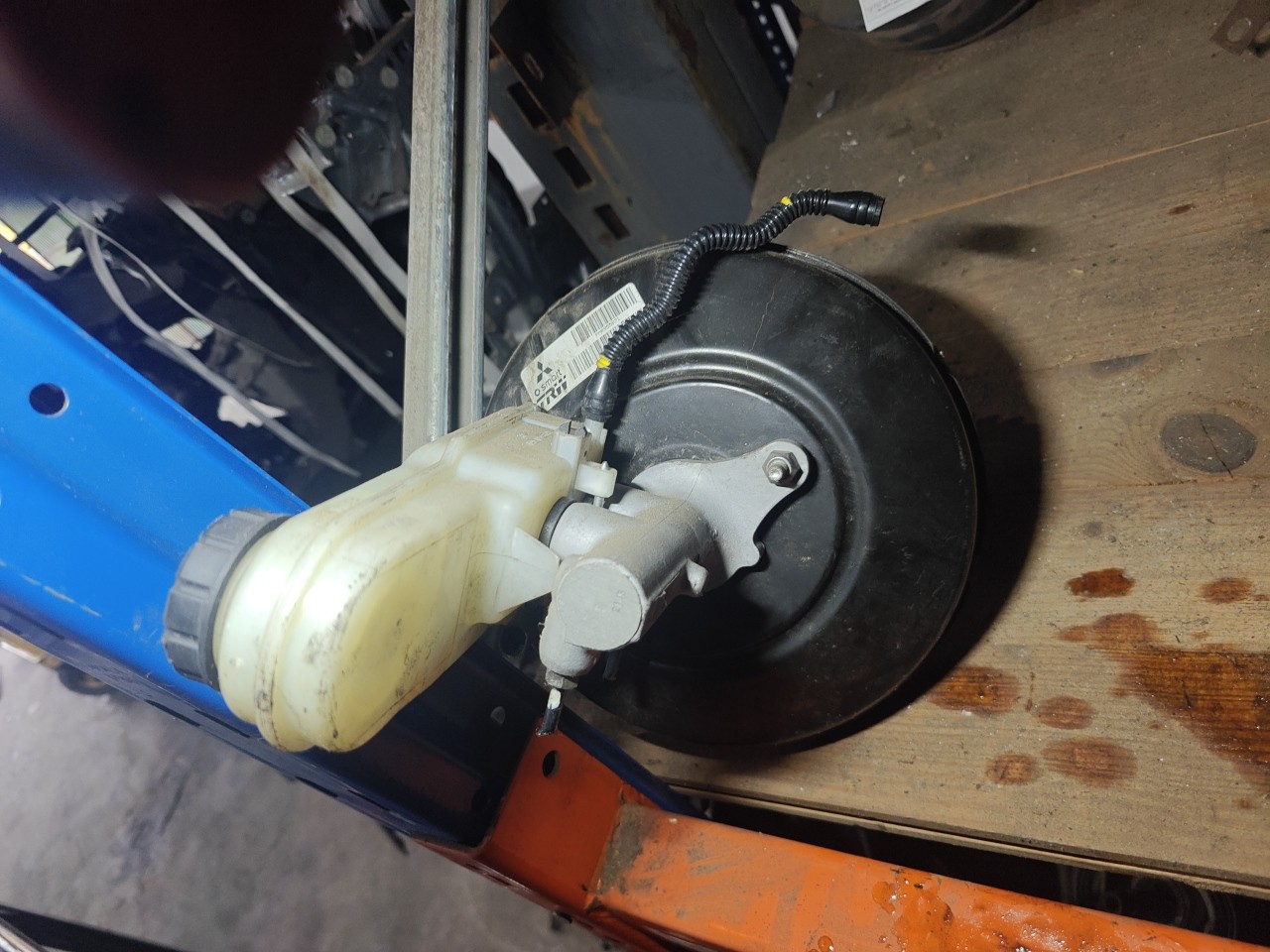 Servofreio MITSUBISHI COLT Caixa/Hatchback (Z3_V) | 04 - 12