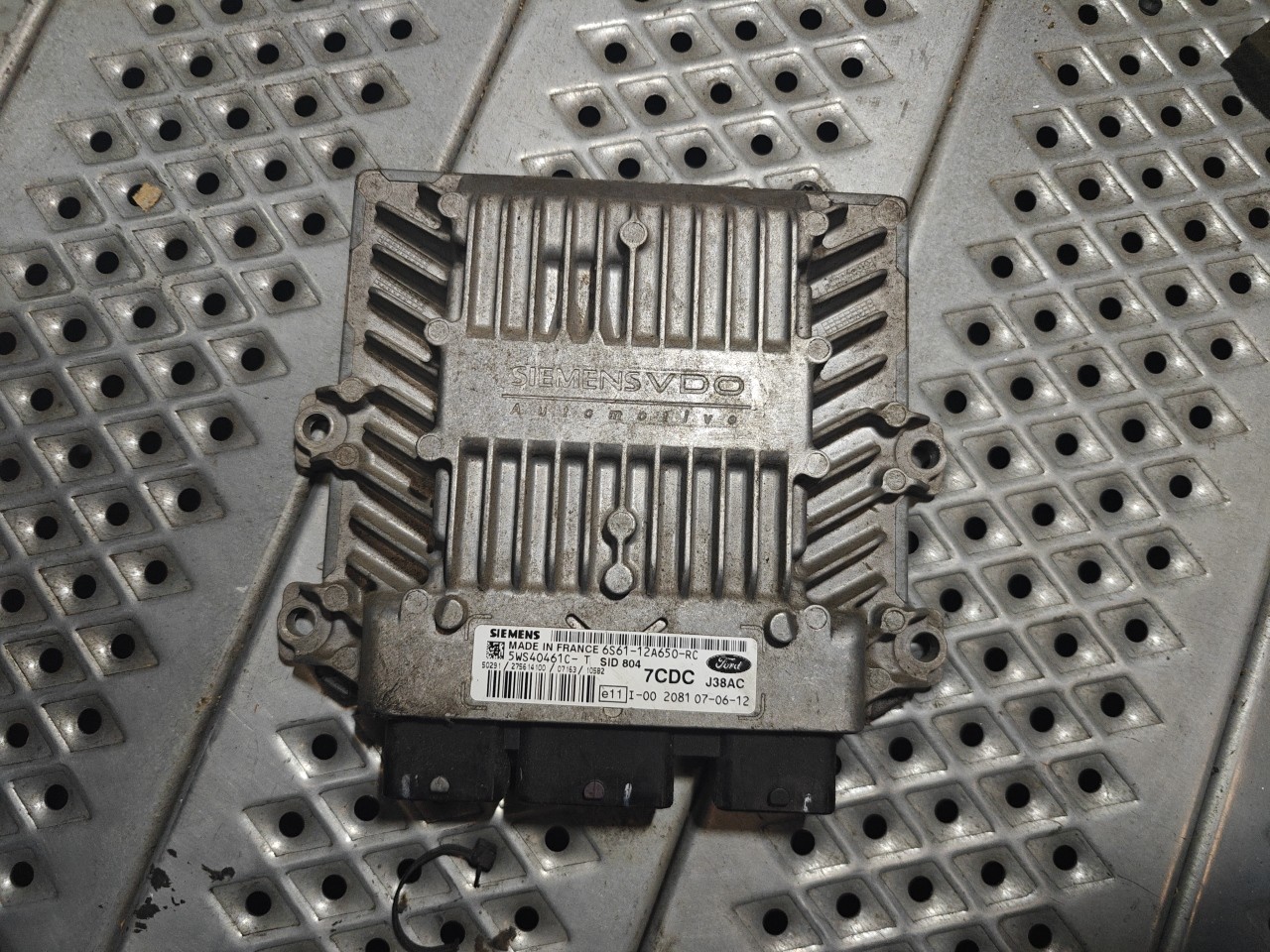 Engine Module FORD FUSION (JU_) | 02 - 12