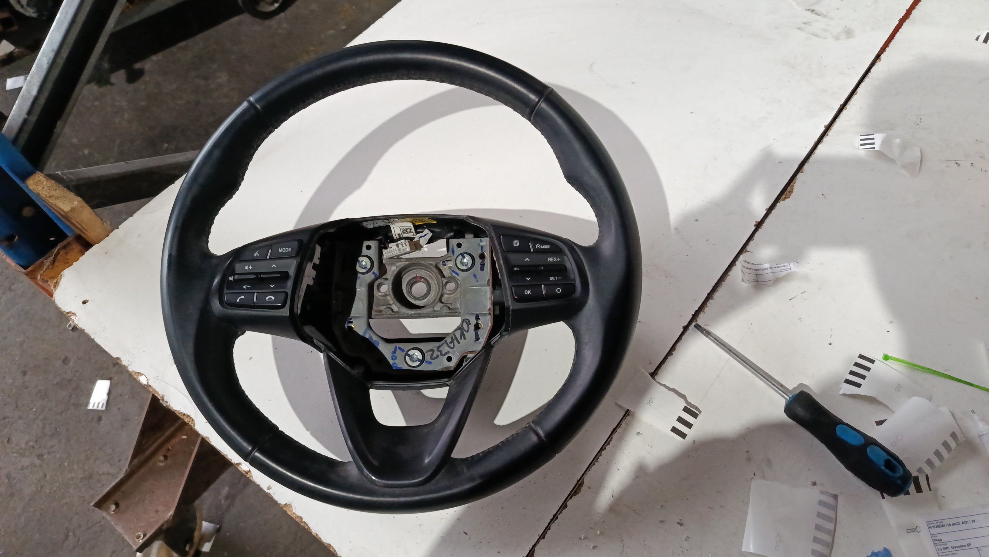 steering wheel HYUNDAI i10 (AC3, AI3) | 19 - 