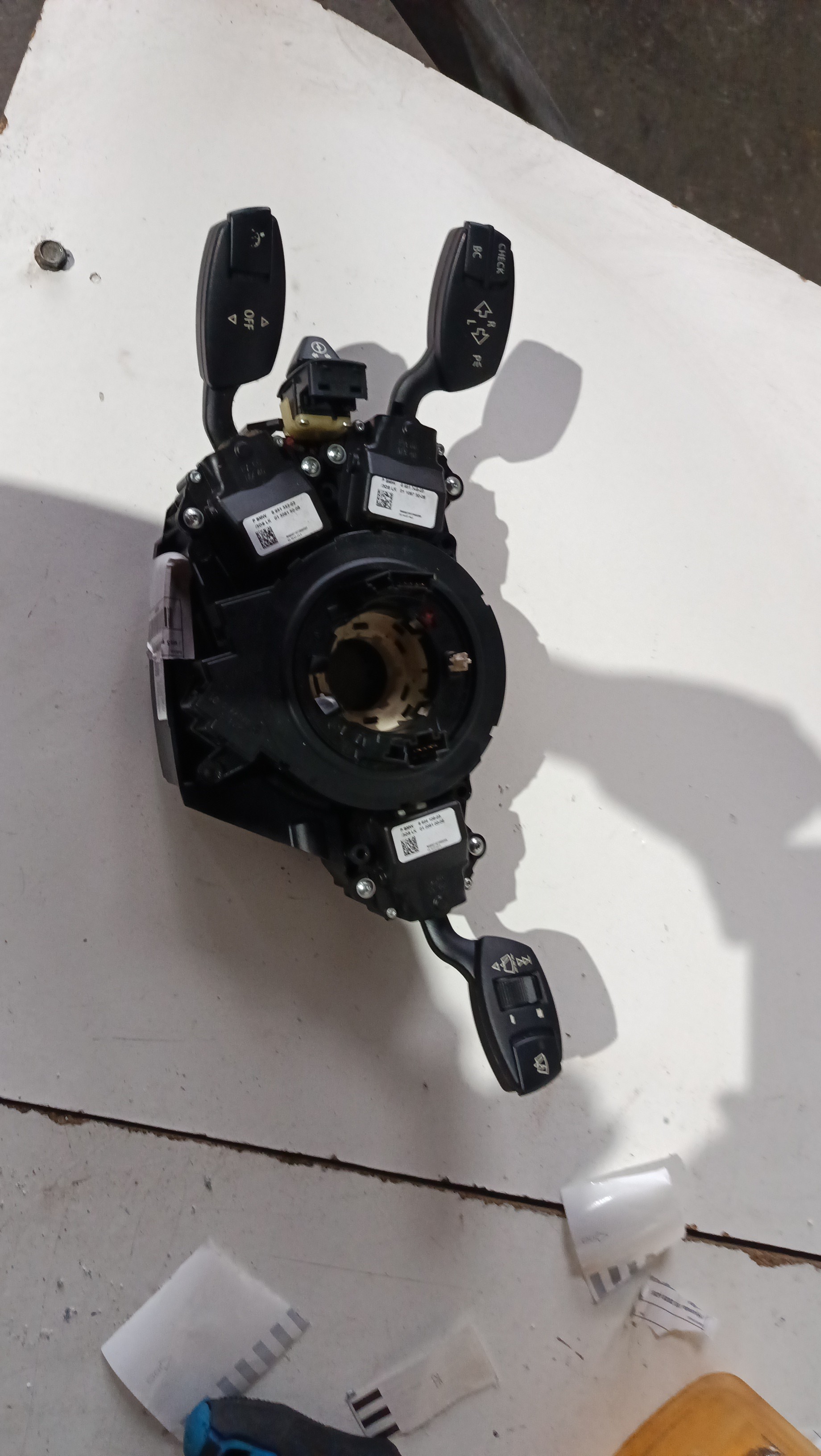 Fita de Airbag com Comutador luzes e limpa vidros BMW 5 (E60) | 01 - 10 Imagem-10