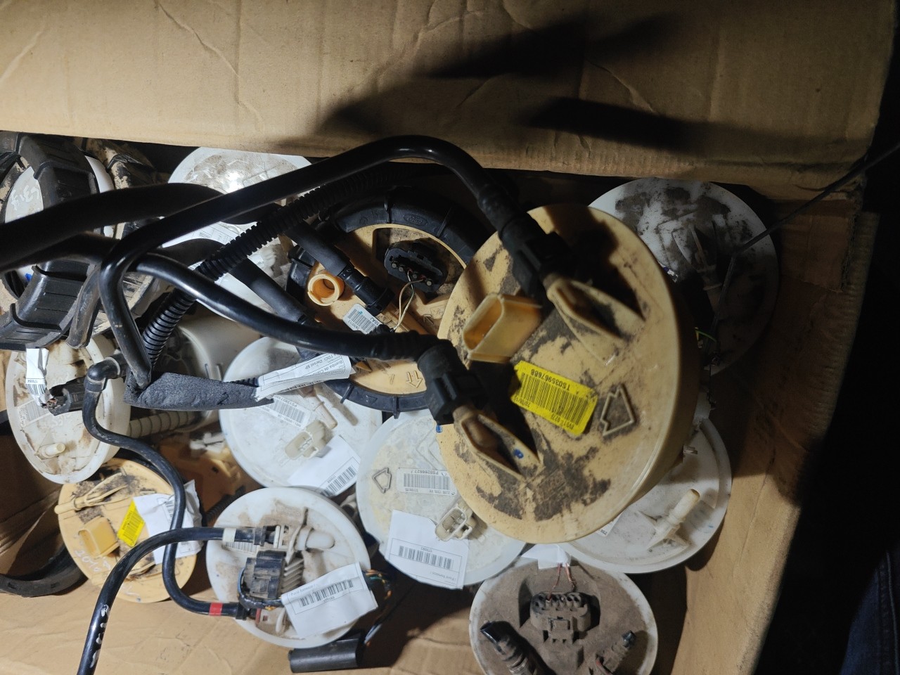 Bomba de Combustivel do deposito FORD FIESTA VI (CB1, CCN) | 08 - 