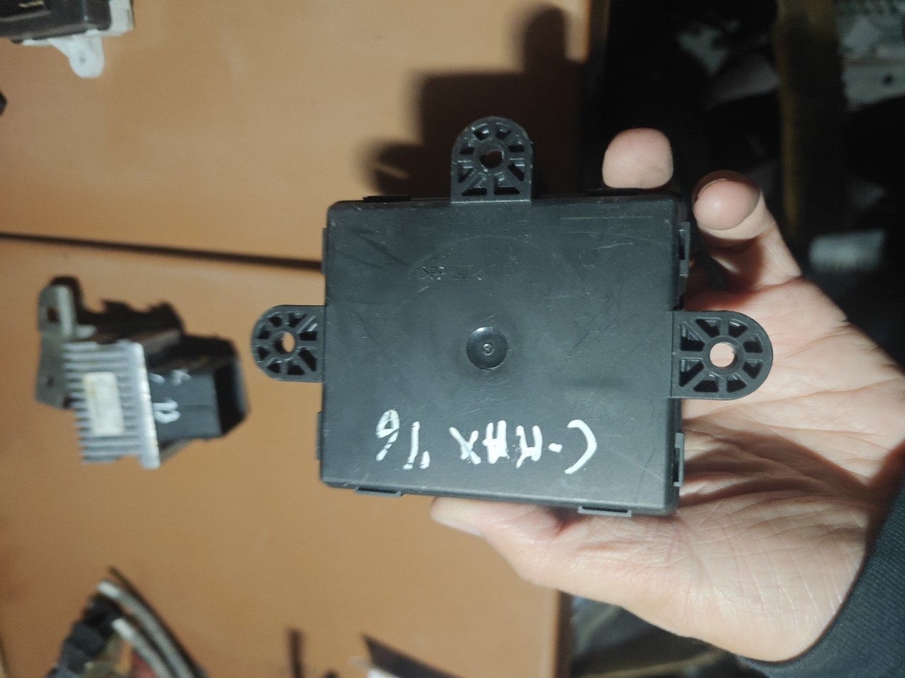 Modulo Eletrico FORD FIESTA VI (CB1, CCN) | 08 -  Imagem-1 Modulo Eletrico FORD FIESTA VI (CB1, CCN) | 08 -  Imagem-1