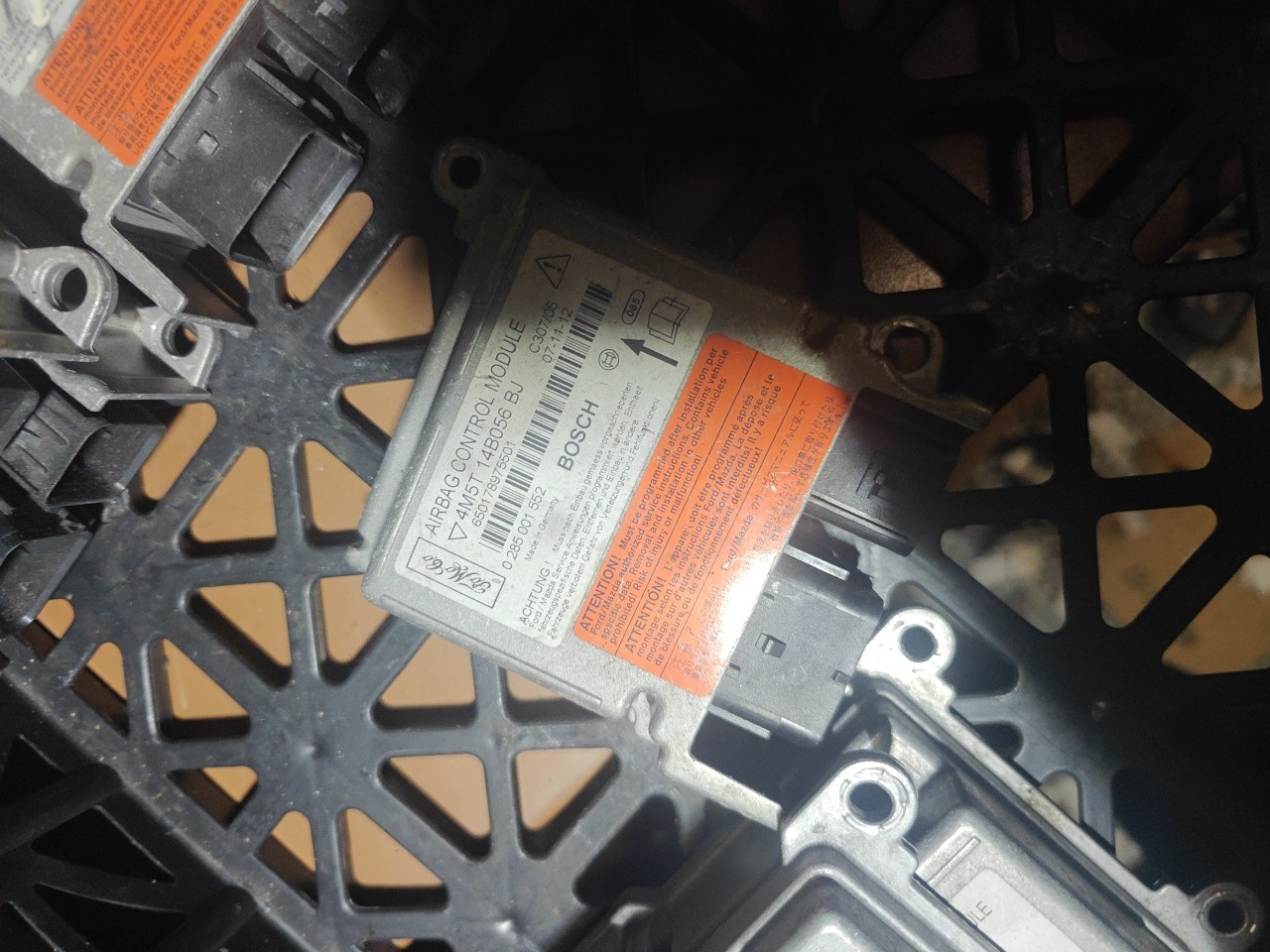 Airbag Module FORD FIESTA VI (CB1, CCN) | 08 -  Imagem-0 Airbag Module FORD FIESTA VI (CB1, CCN) | 08 -  Imagem-0