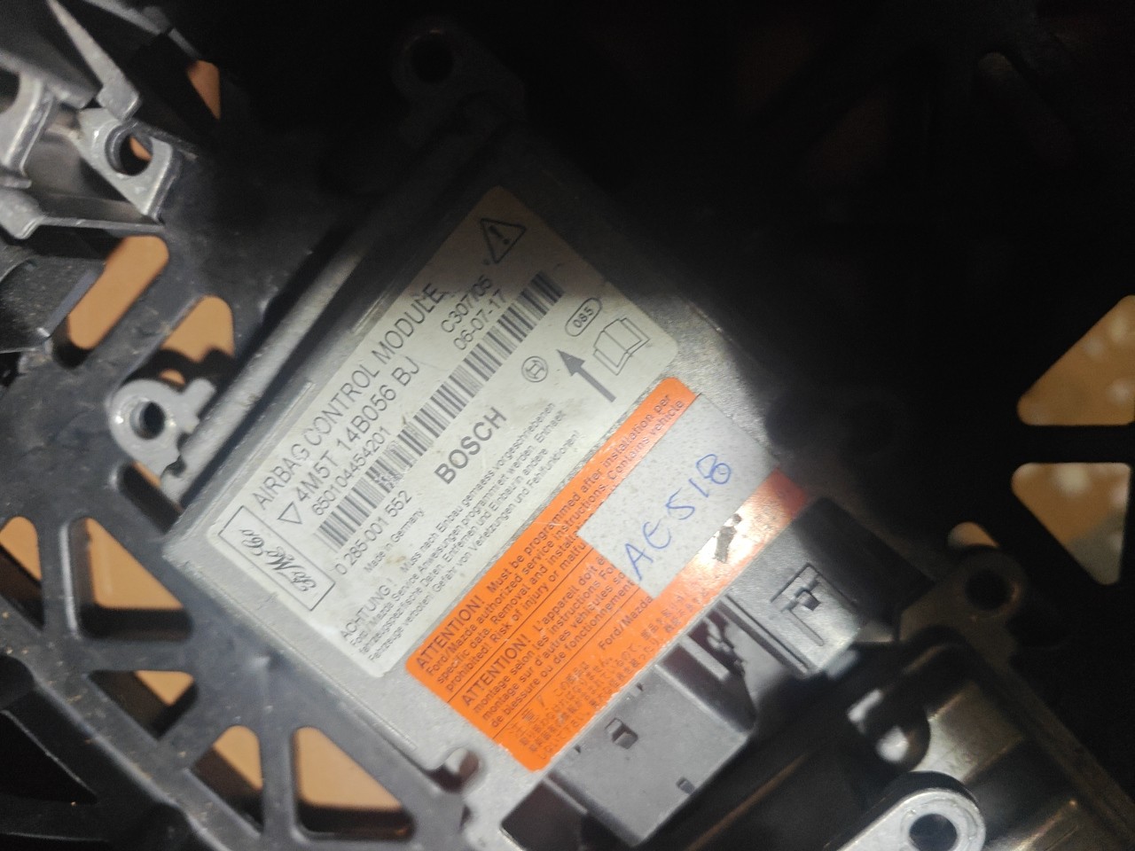 Airbag Module FORD FIESTA VI (CB1, CCN) | 08 -  Imagem-0 Airbag Module FORD FIESTA VI (CB1, CCN) | 08 -  Imagem-0