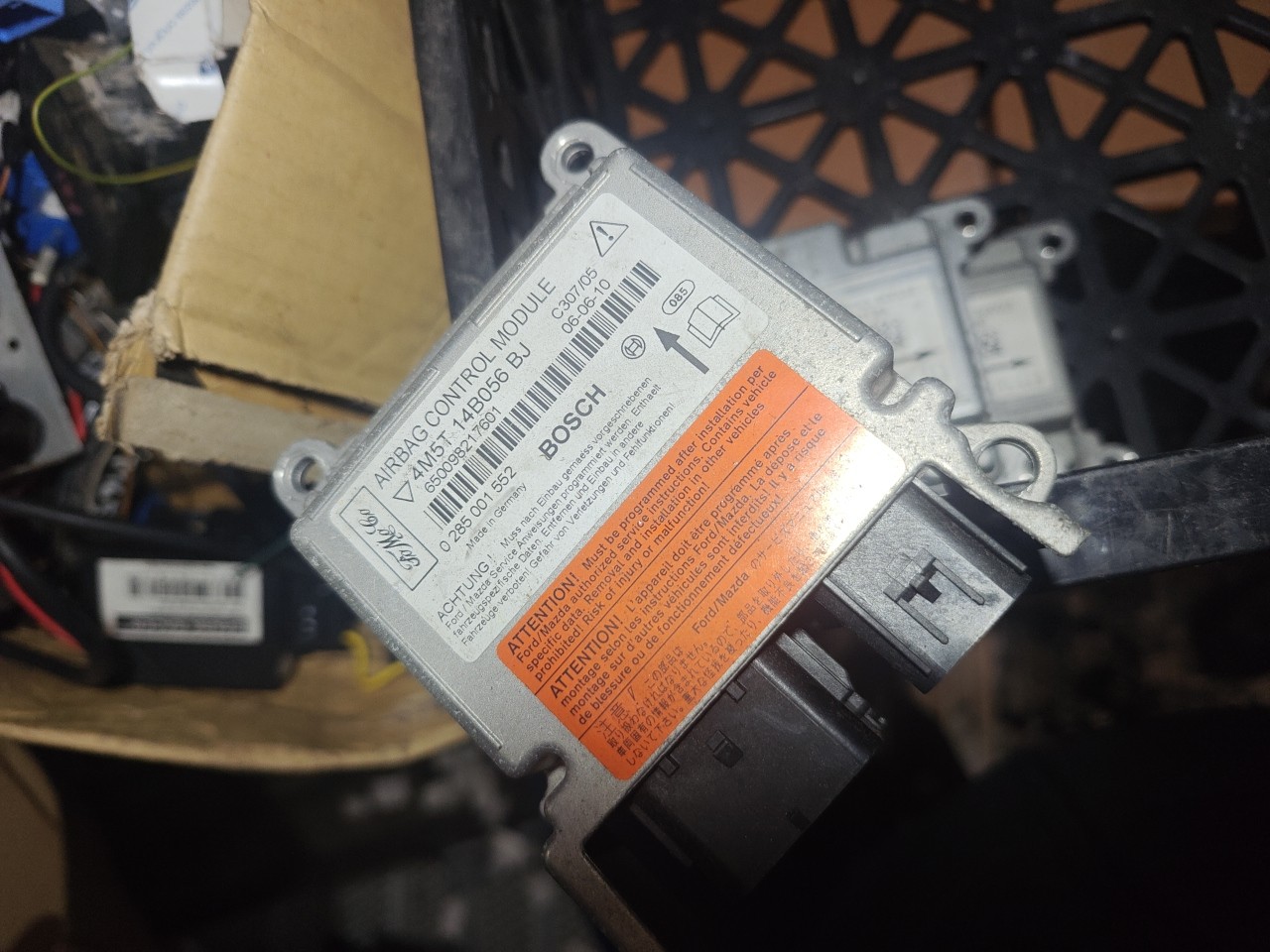 Airbag Module FORD FIESTA VI (CB1, CCN) | 08 -  Imagem-0 Airbag Module FORD FIESTA VI (CB1, CCN) | 08 -  Imagem-0