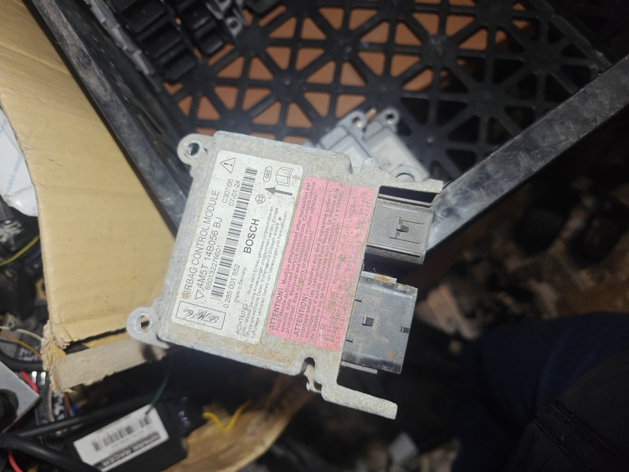 Airbag Module FORD FIESTA VI (CB1, CCN) | 08 -  Imagem-0 Airbag Module FORD FIESTA VI (CB1, CCN) | 08 -  Imagem-0