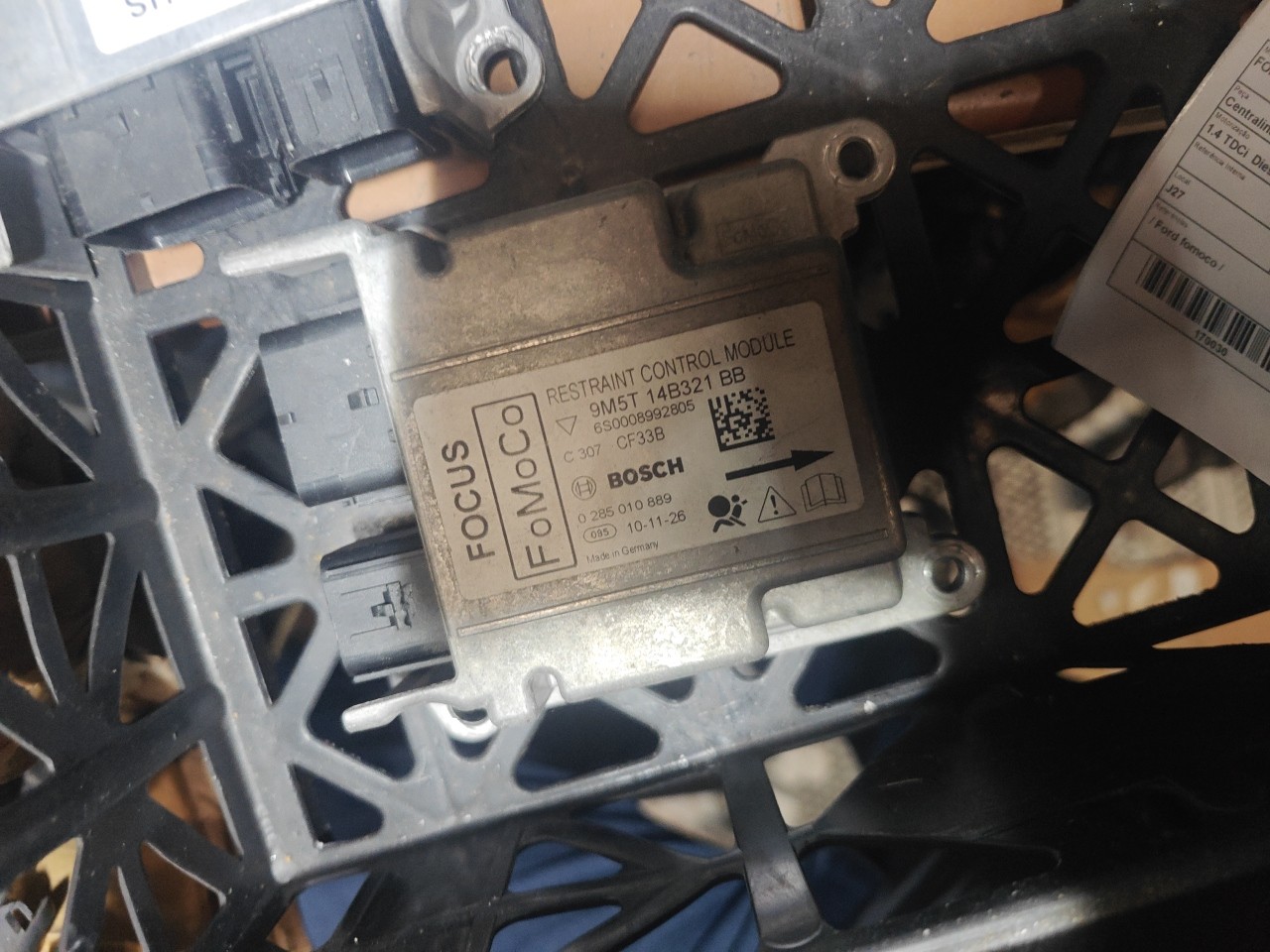 Airbag Module FORD FIESTA VI (CB1, CCN) | 08 -  Imagem-0 Airbag Module FORD FIESTA VI (CB1, CCN) | 08 -  Imagem-0