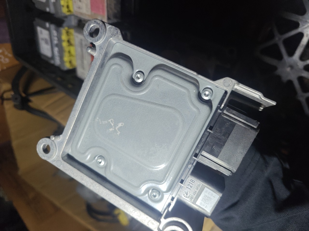 Airbag Module FORD FIESTA VI (CB1, CCN) | 08 -  Imagem-2 Airbag Module FORD FIESTA VI (CB1, CCN) | 08 -  Imagem-2