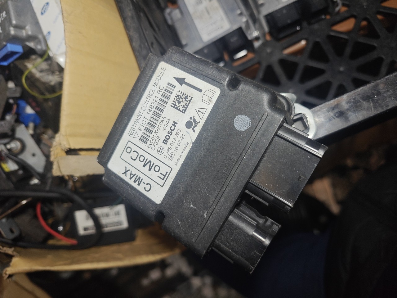 Airbag Module FORD FIESTA VI (CB1, CCN) | 08 - 