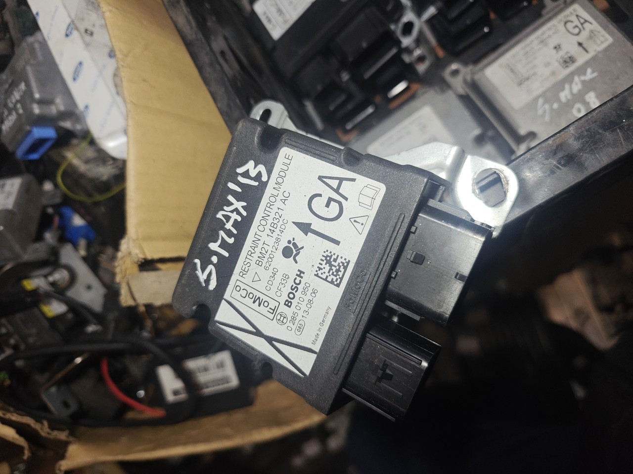 Airbag Module FORD FIESTA VI (CB1, CCN) | 08 - 