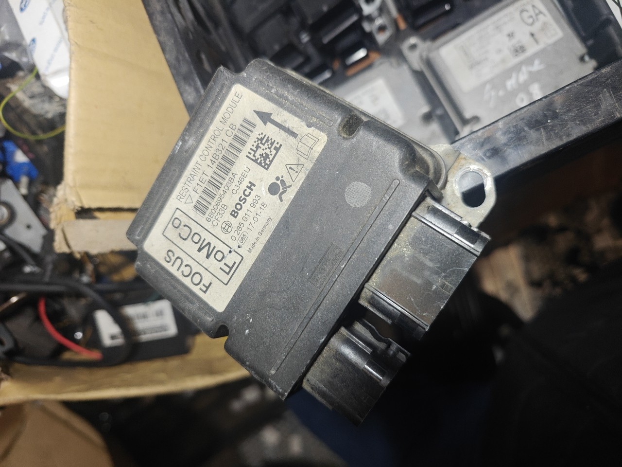 Airbag Module FORD FIESTA VI (CB1, CCN) | 08 - 