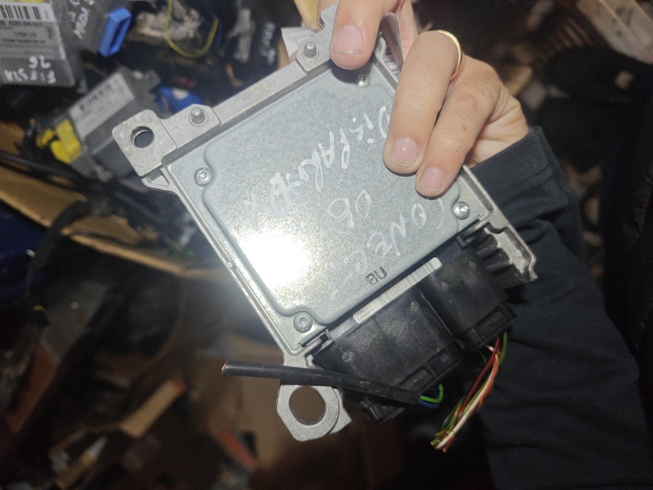 Airbag Module FORD FIESTA VI (CB1, CCN) | 08 -  Imagem-2 Airbag Module FORD FIESTA VI (CB1, CCN) | 08 -  Imagem-2