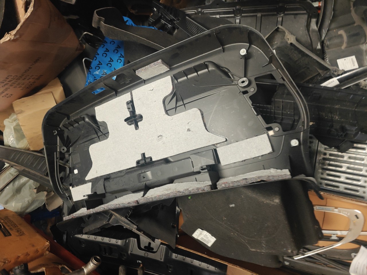 Farda / Quartela da Mala BMW 2 Active Tourer (F45) | 13 -  Imagem-2 Farda / Quartela da Mala BMW 2 Active Tourer (F45) | 13 -  Imagem-2