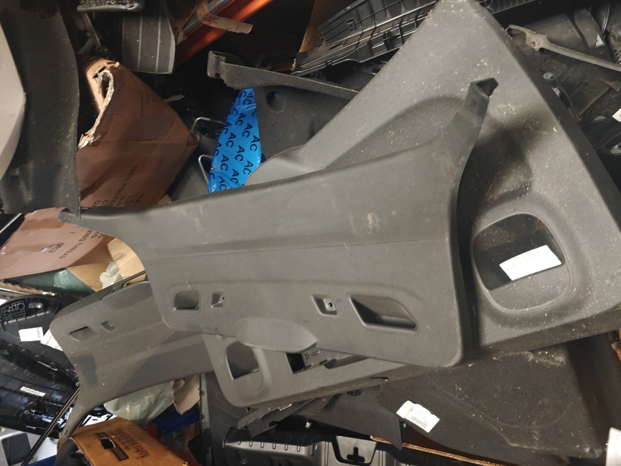 Farda / Quartela da Mala BMW 1 (F20) | 11 - 19